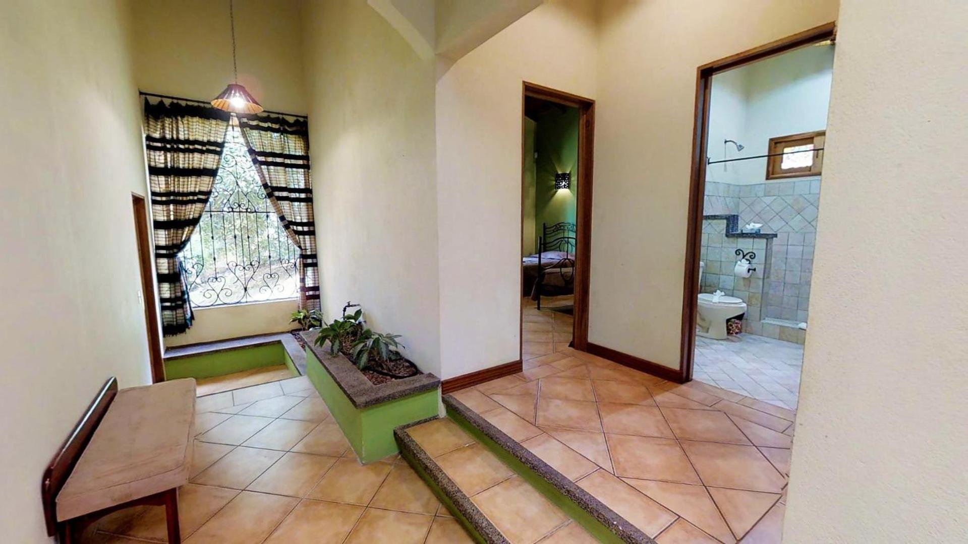 Quinta Teca with two pools near Playa Hermosa beach