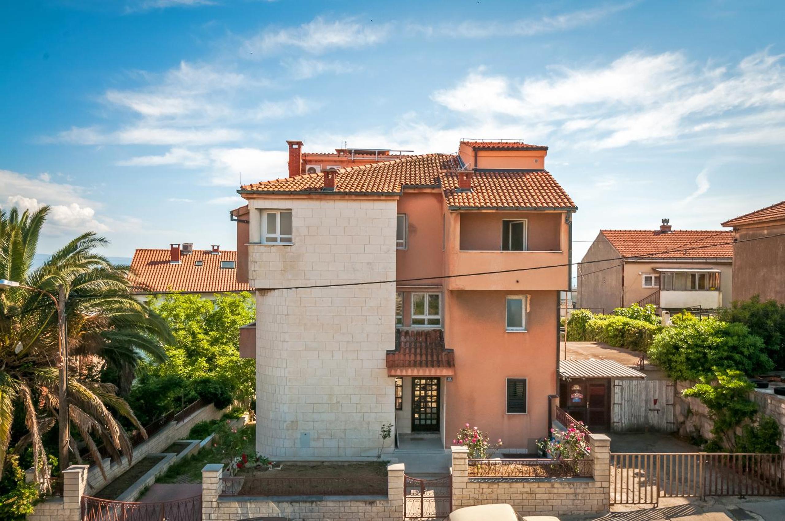 Apartments Žuvela