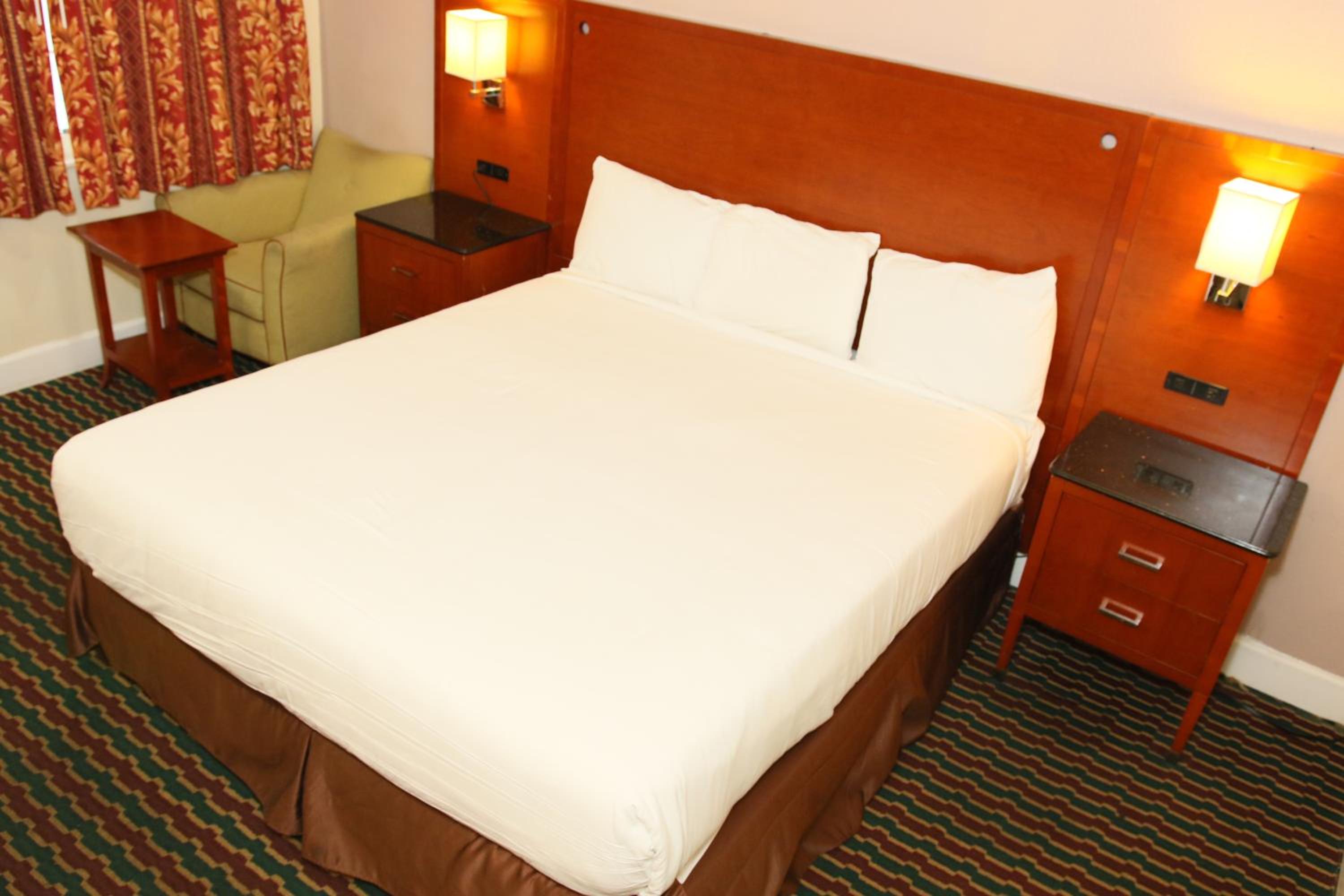 Town and Country Inn