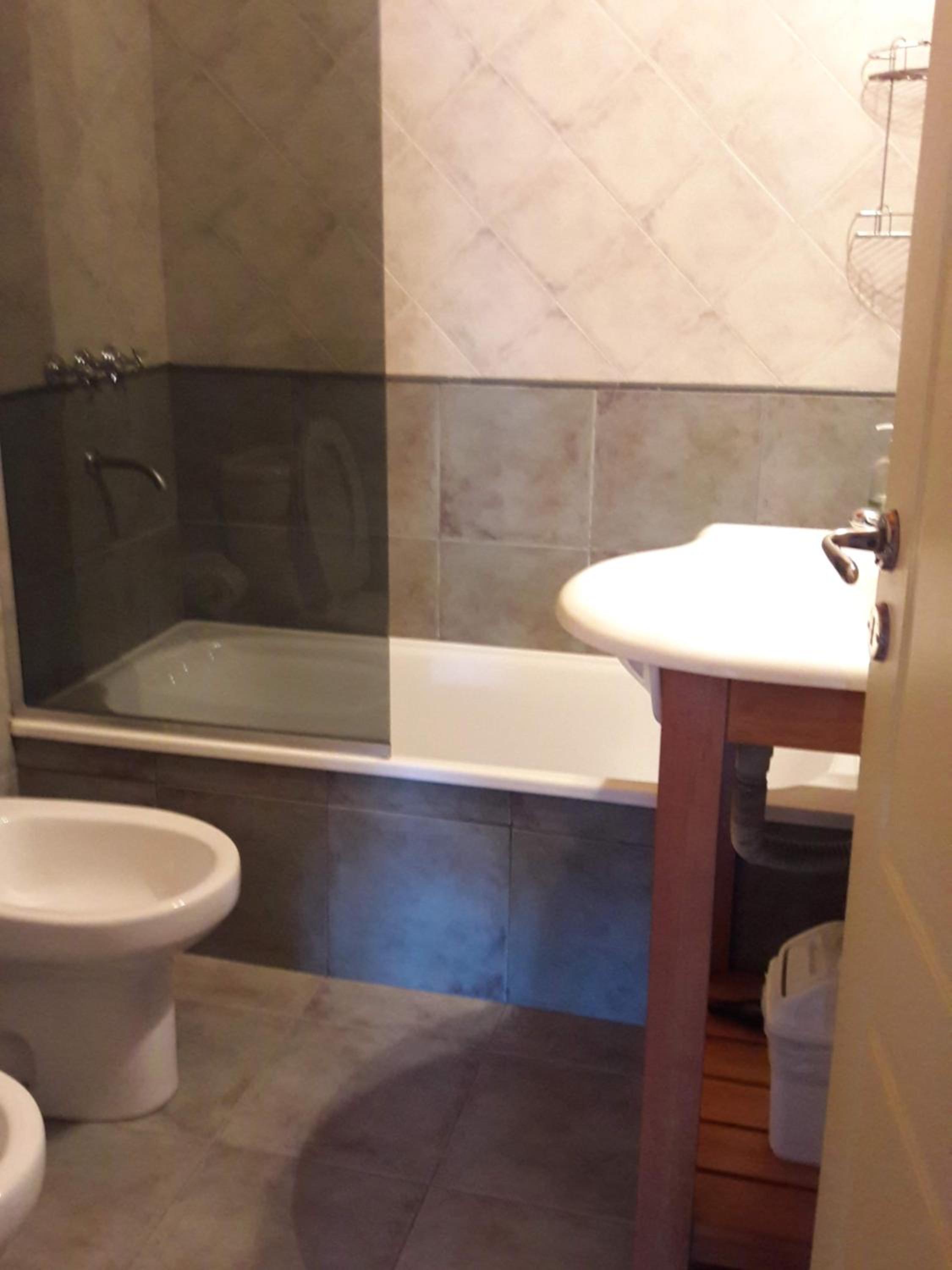 Cálido departamento 2 dormitorios - Céntrico