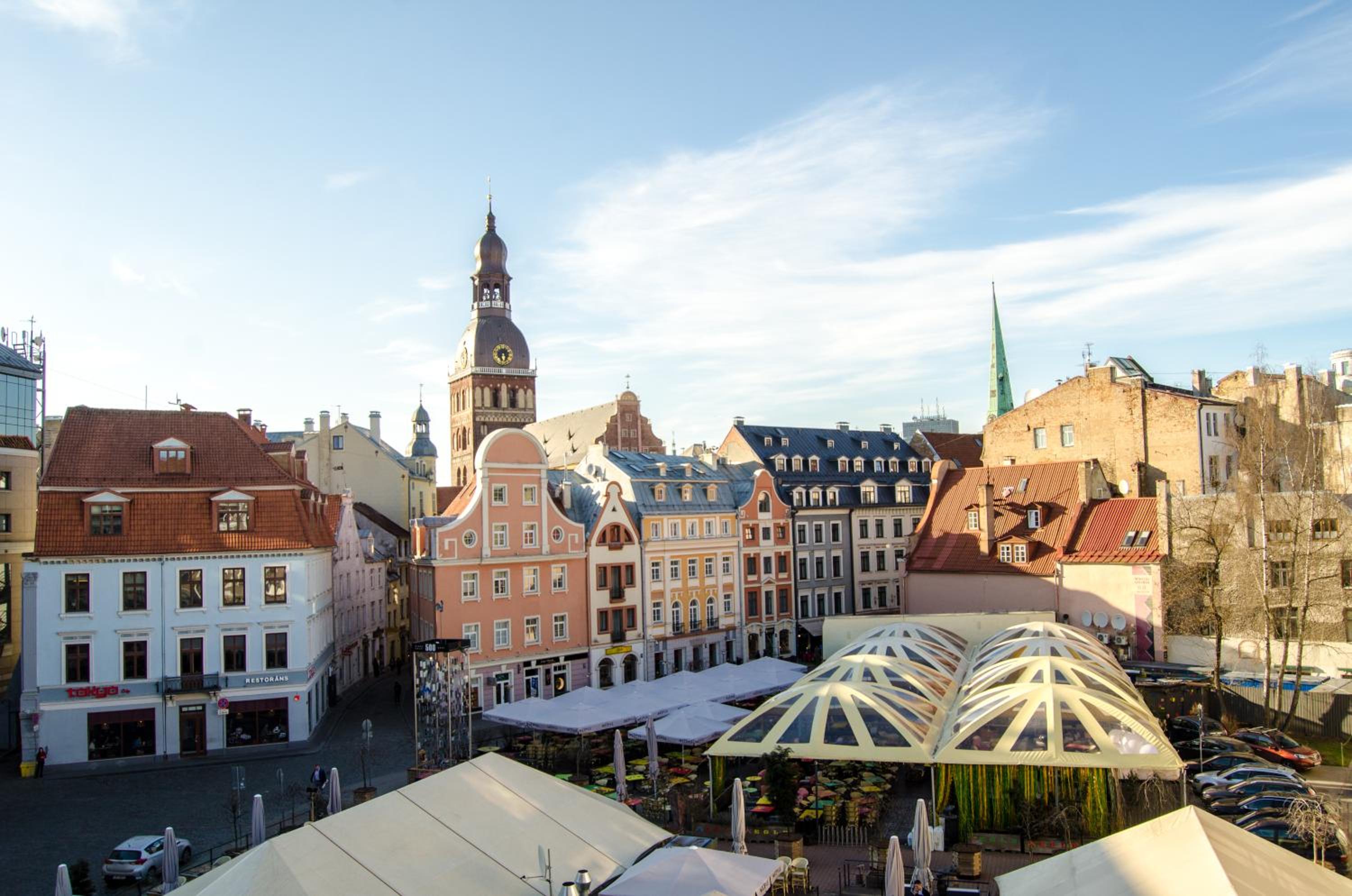 City Inn Riga Apartment, Town Towers with parking view 4