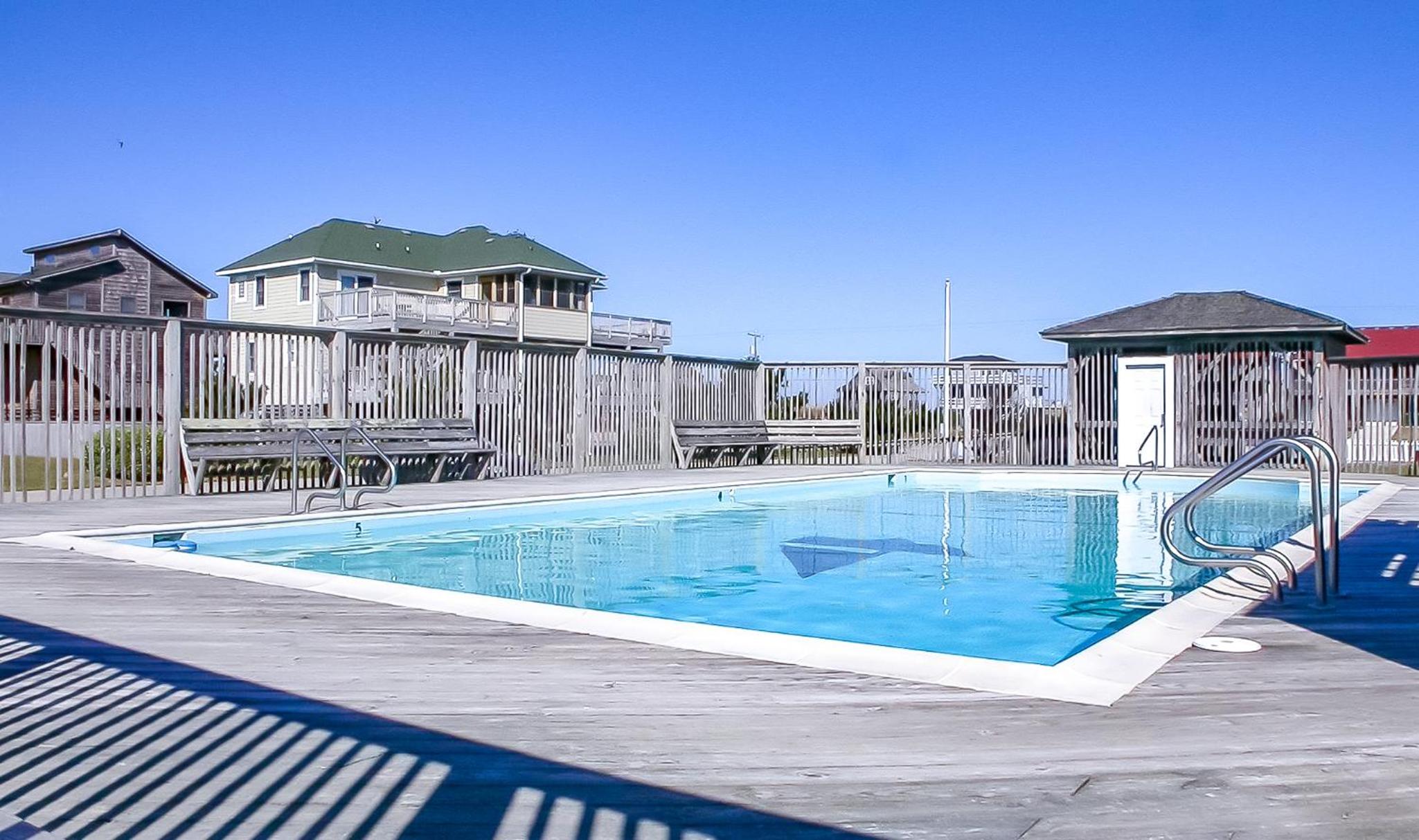 Simply Perfect - S Nags Head MP 19.5, 120 Yds to Beach, Ocean View, Community Pool, Tennis, Sunrises, Sunsets