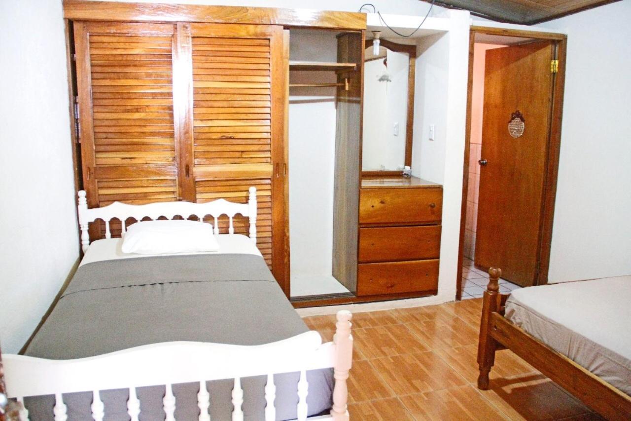Hostal Augustos view 5