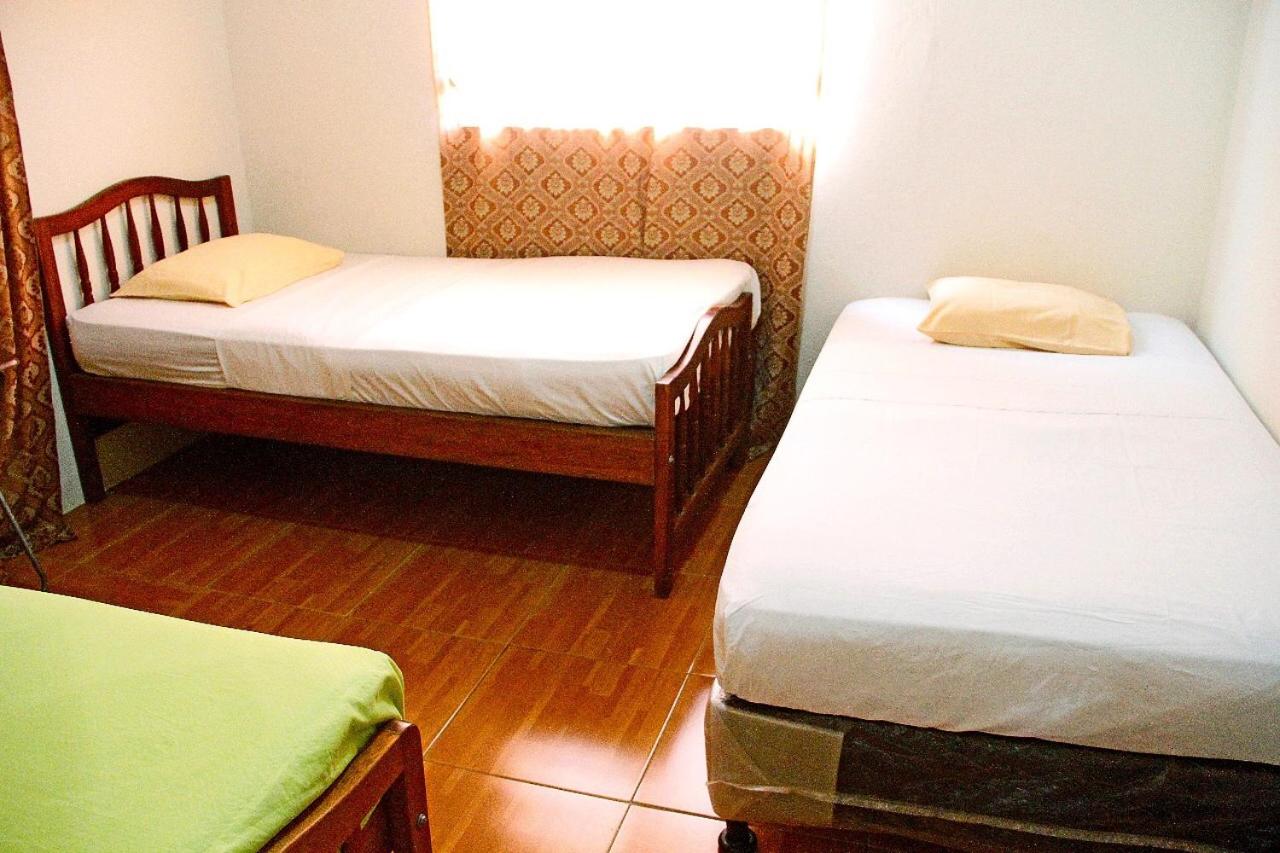 Hostal Augustos view 4