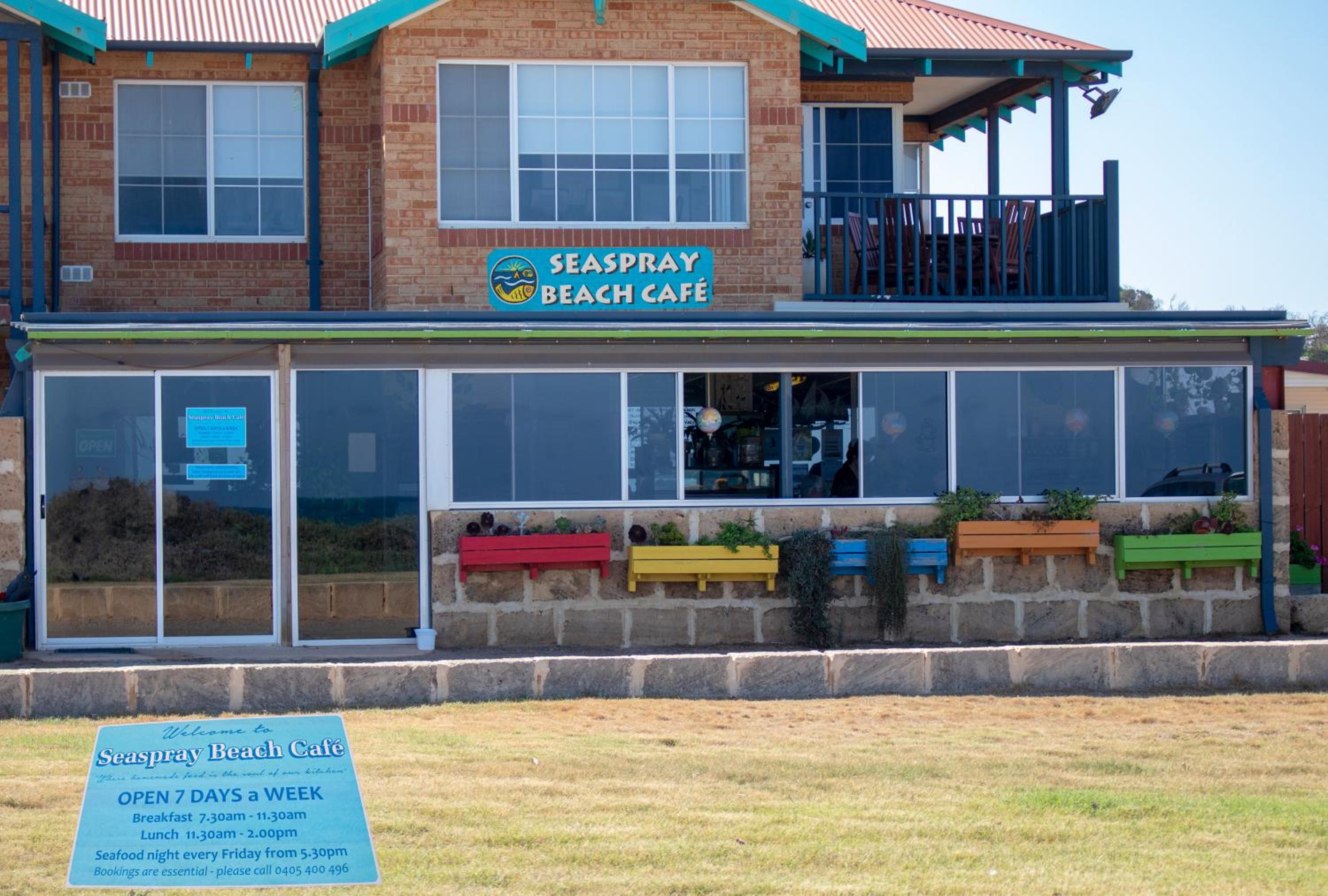 Seaspray Beach Holiday Park