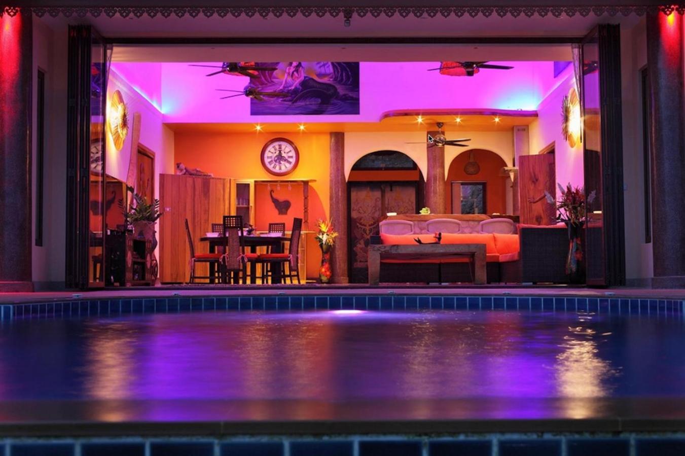 lounge