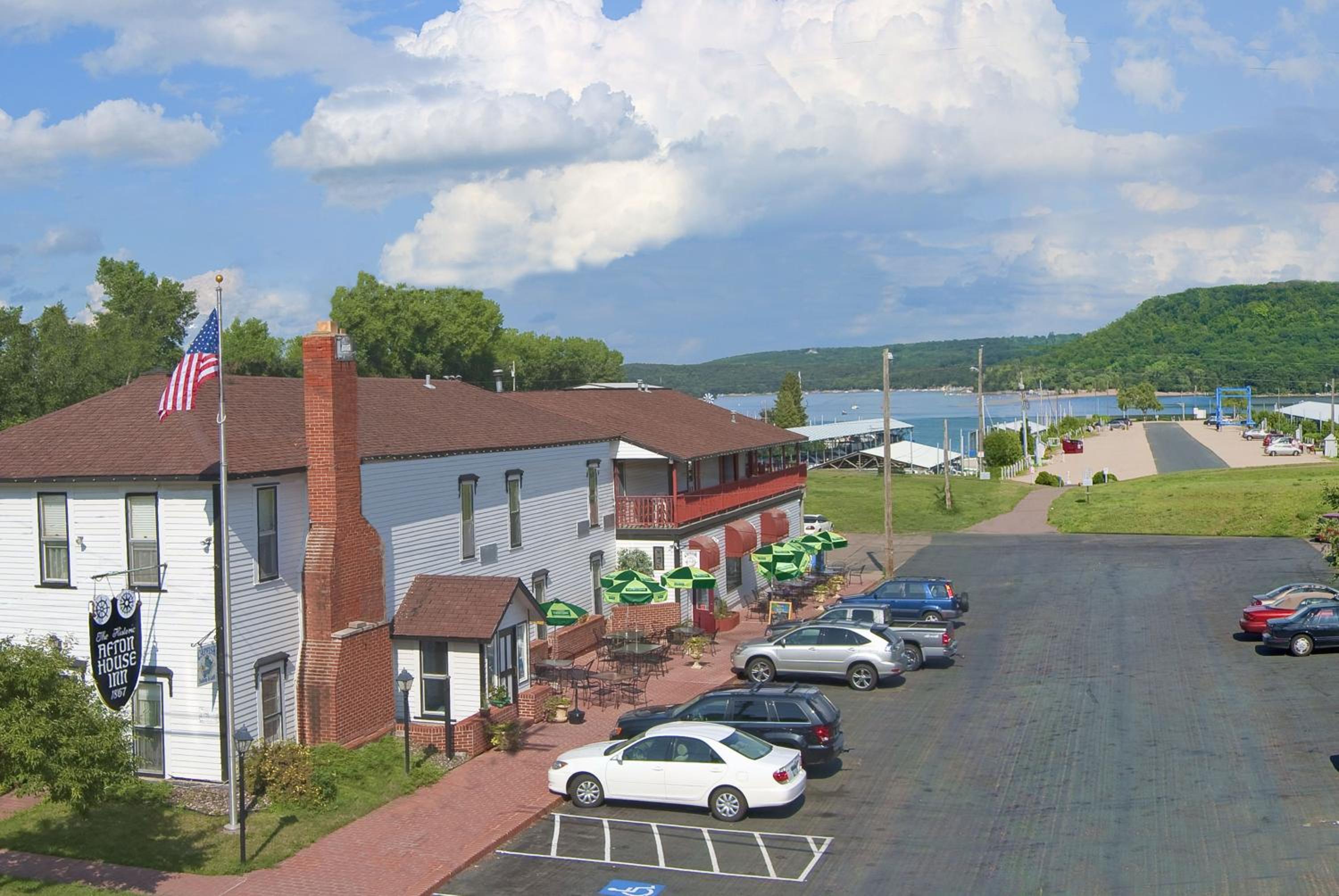 Hotel Afton House Inn