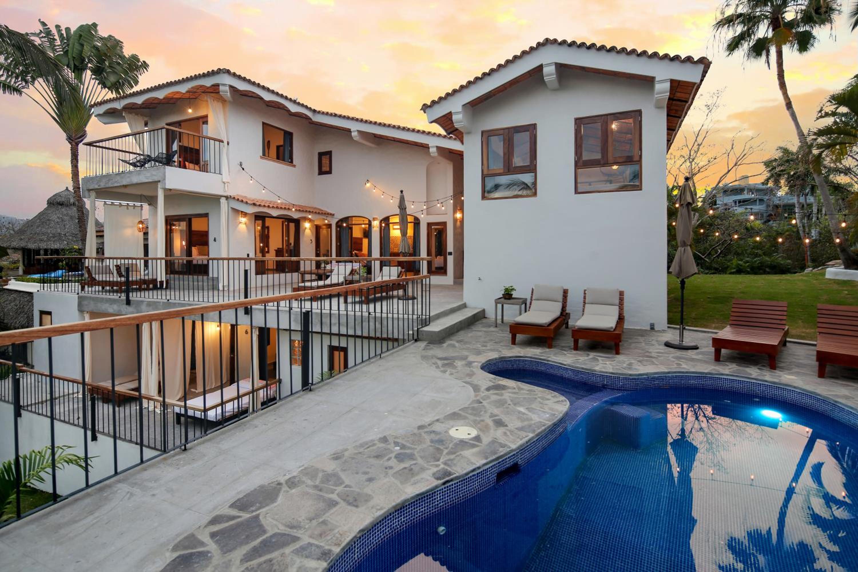 Hotel DISTRITO 88 - Hotel Boutique Only Adults - Image 1