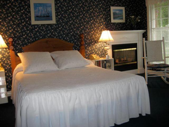 Canterbury Inn - Property Image 1