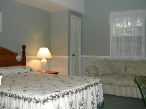 Canterbury Inn - Property Image 14