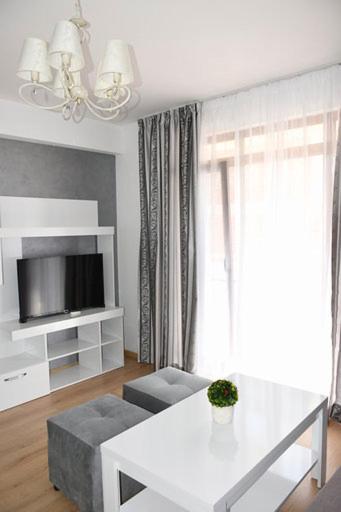 Stela Apartments