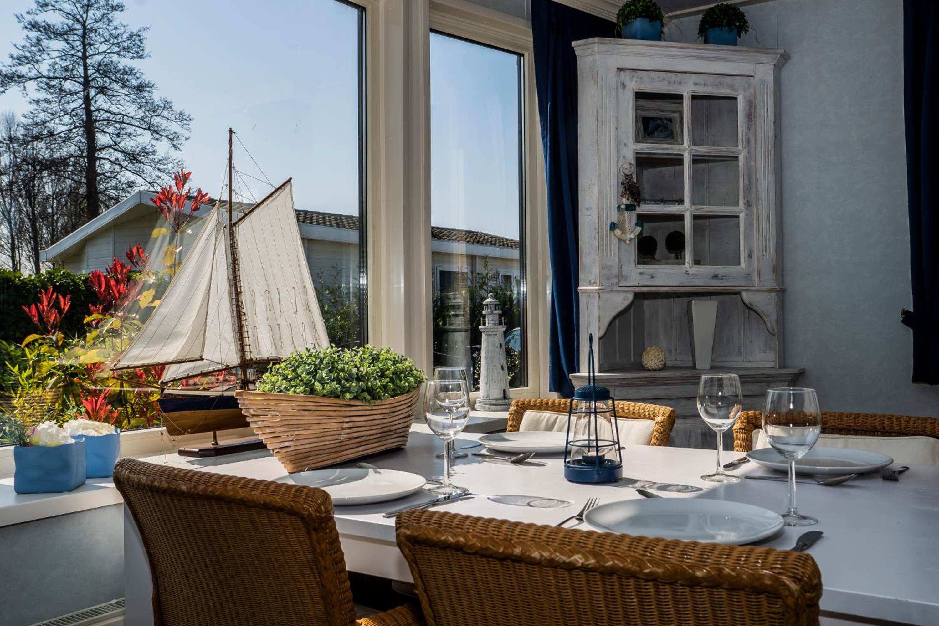 Chaletparc Krabbenkreek Zeeland - Chalet 50 view 2
