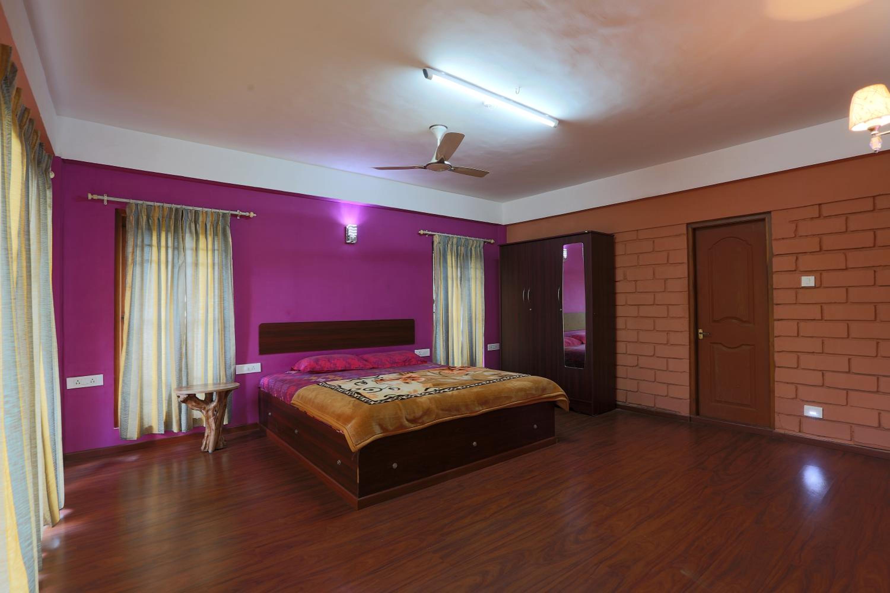 Rustling River Resort