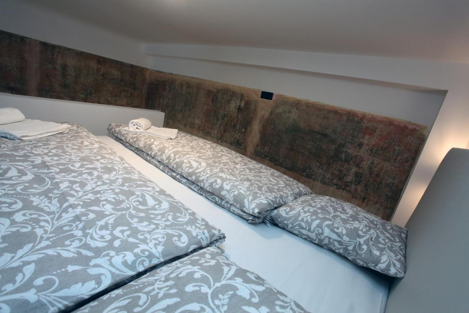 The Apartment House - Mezibranska