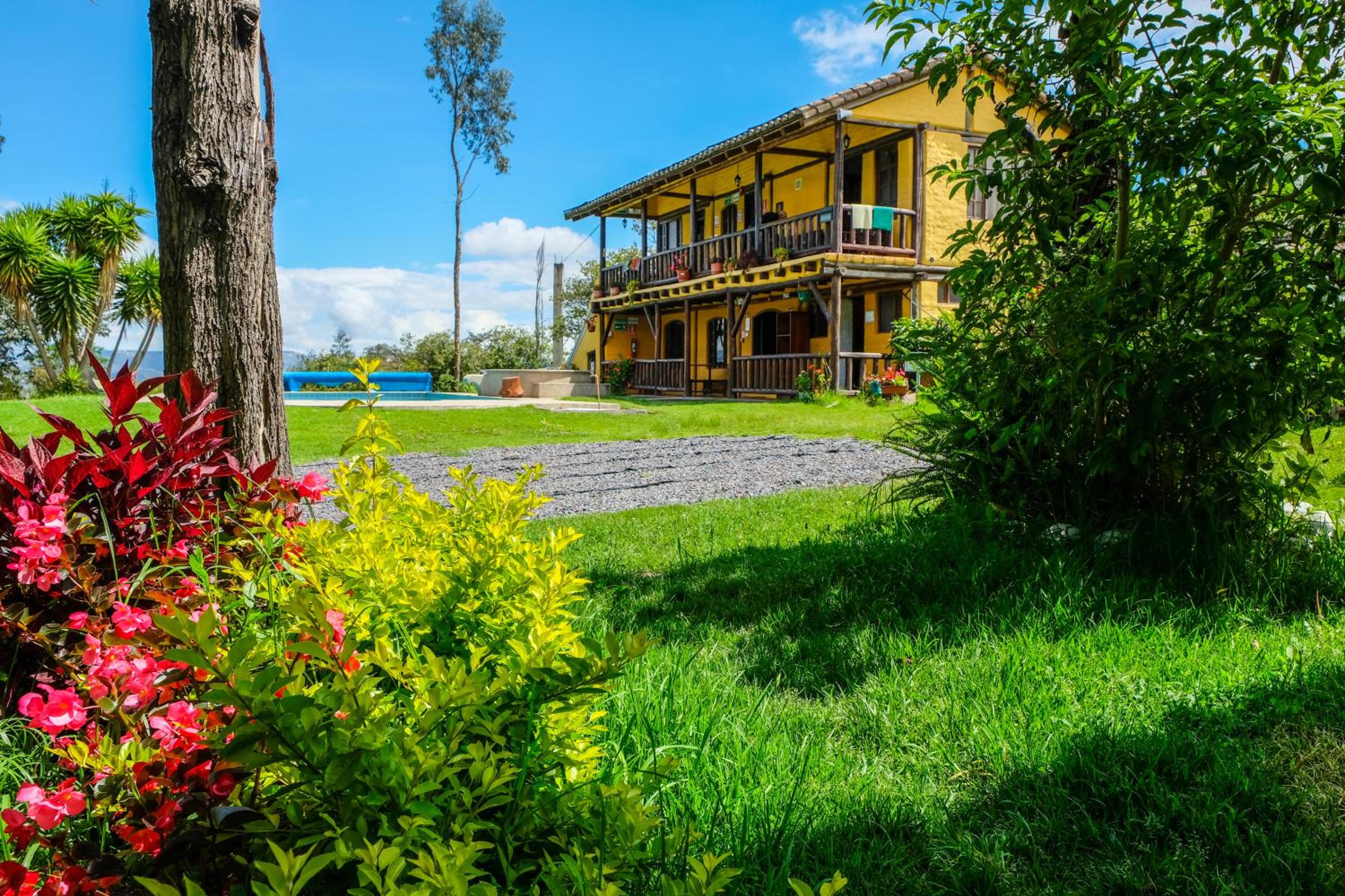 Hotel Hostería Colibri Aeropuerto
