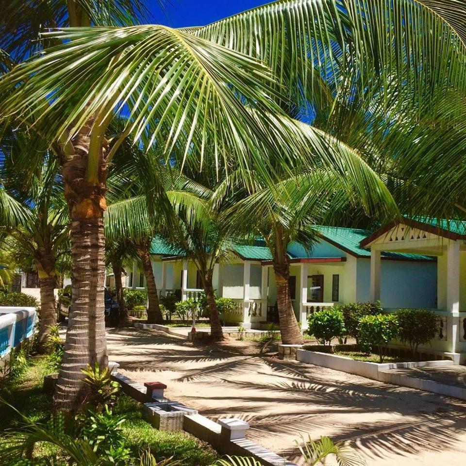 SAARA HOTEL