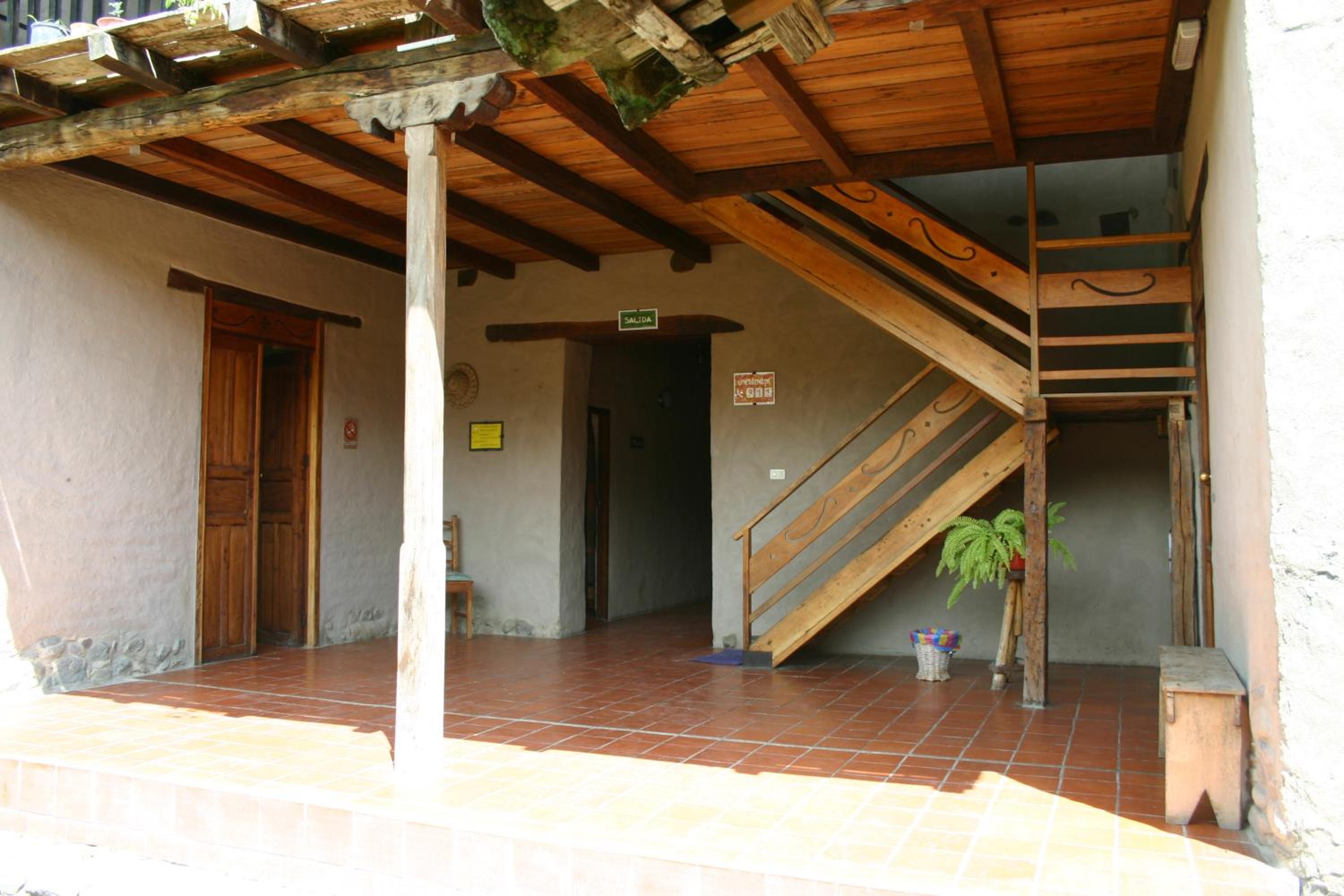 Avalon Hostal Boutique