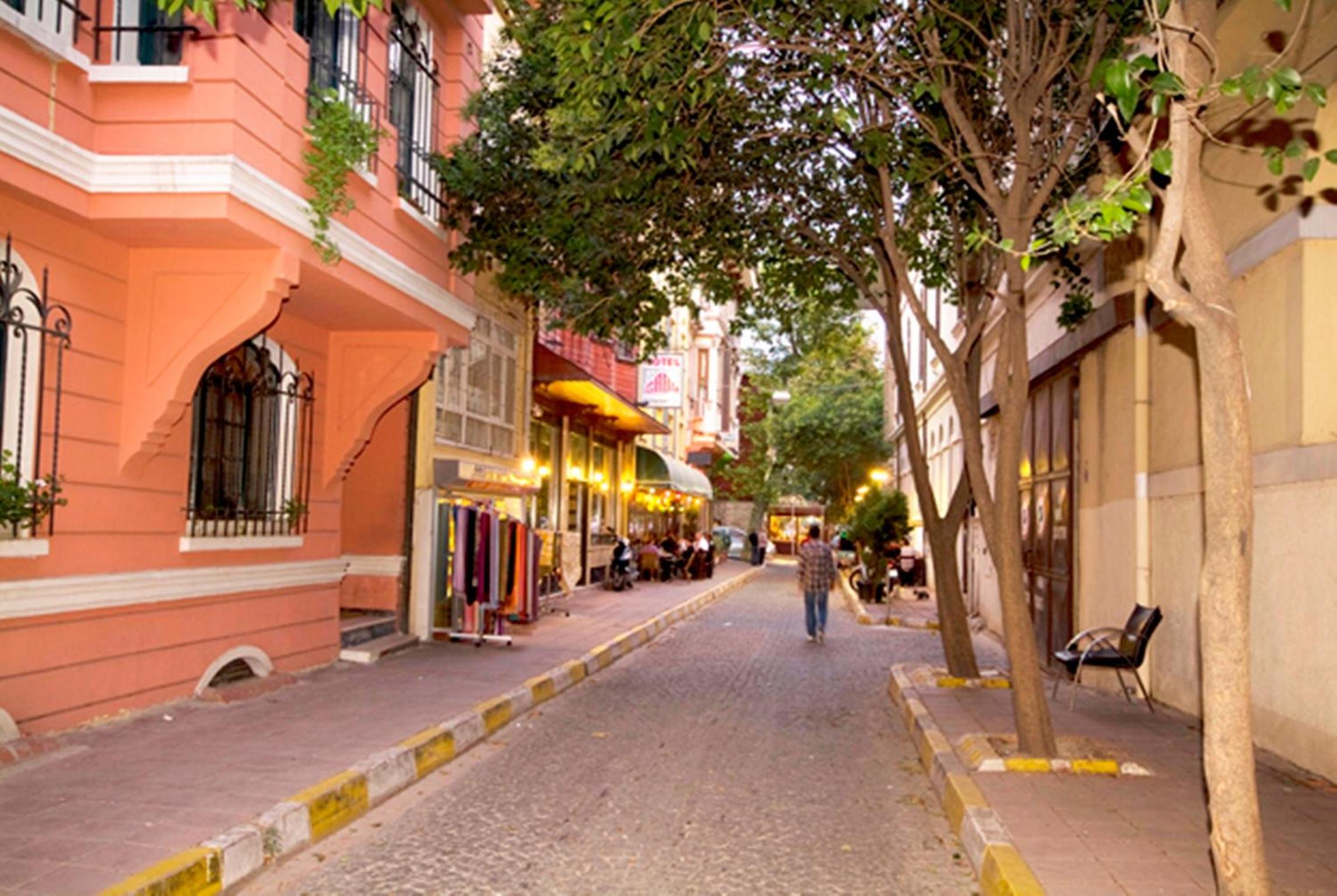 Sultan House - Image 29