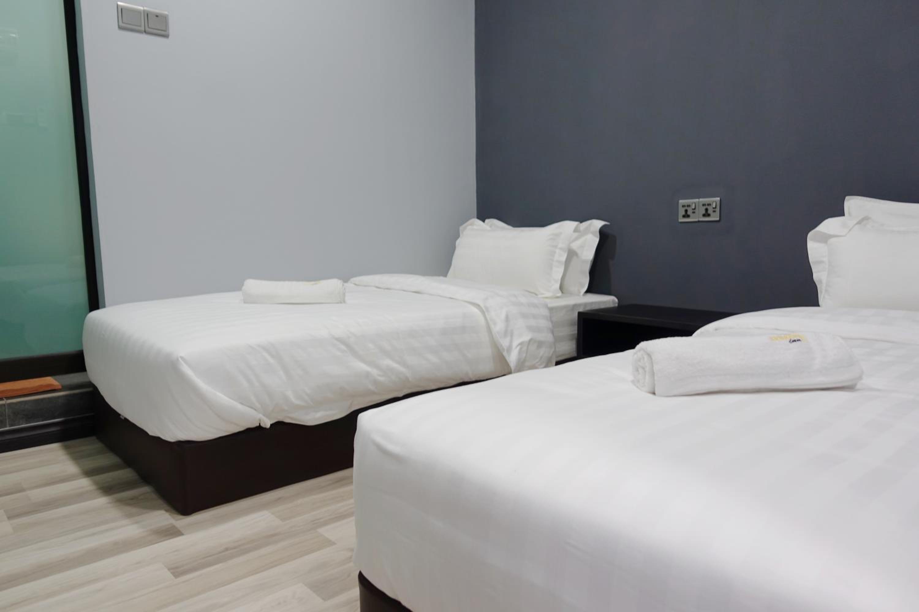 SUNBAY INN photo 6