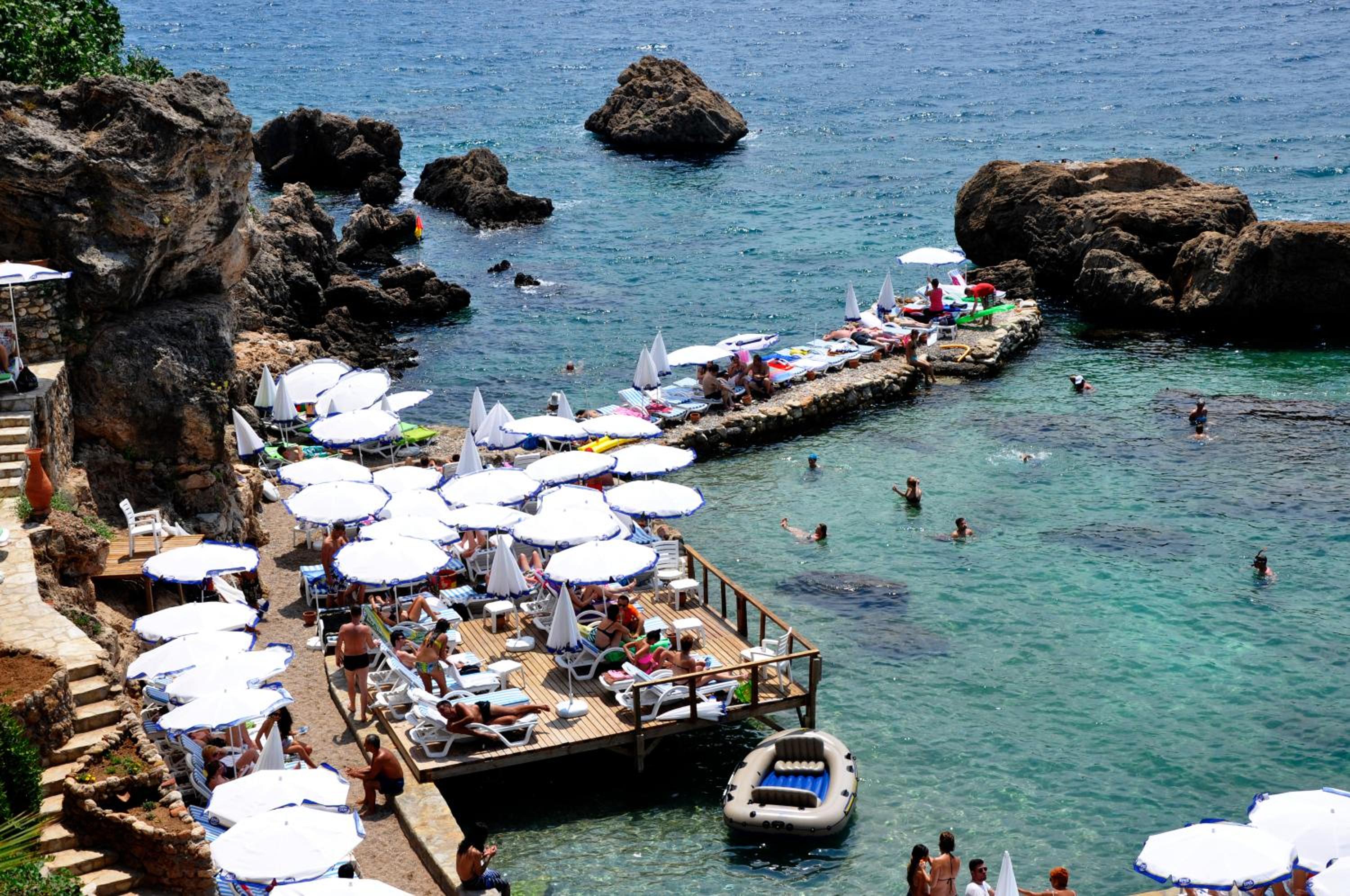 Elegance East Hotel - Image 93