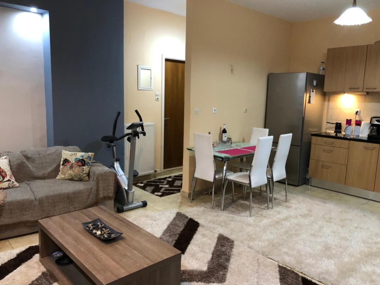 Iridas house photo 3