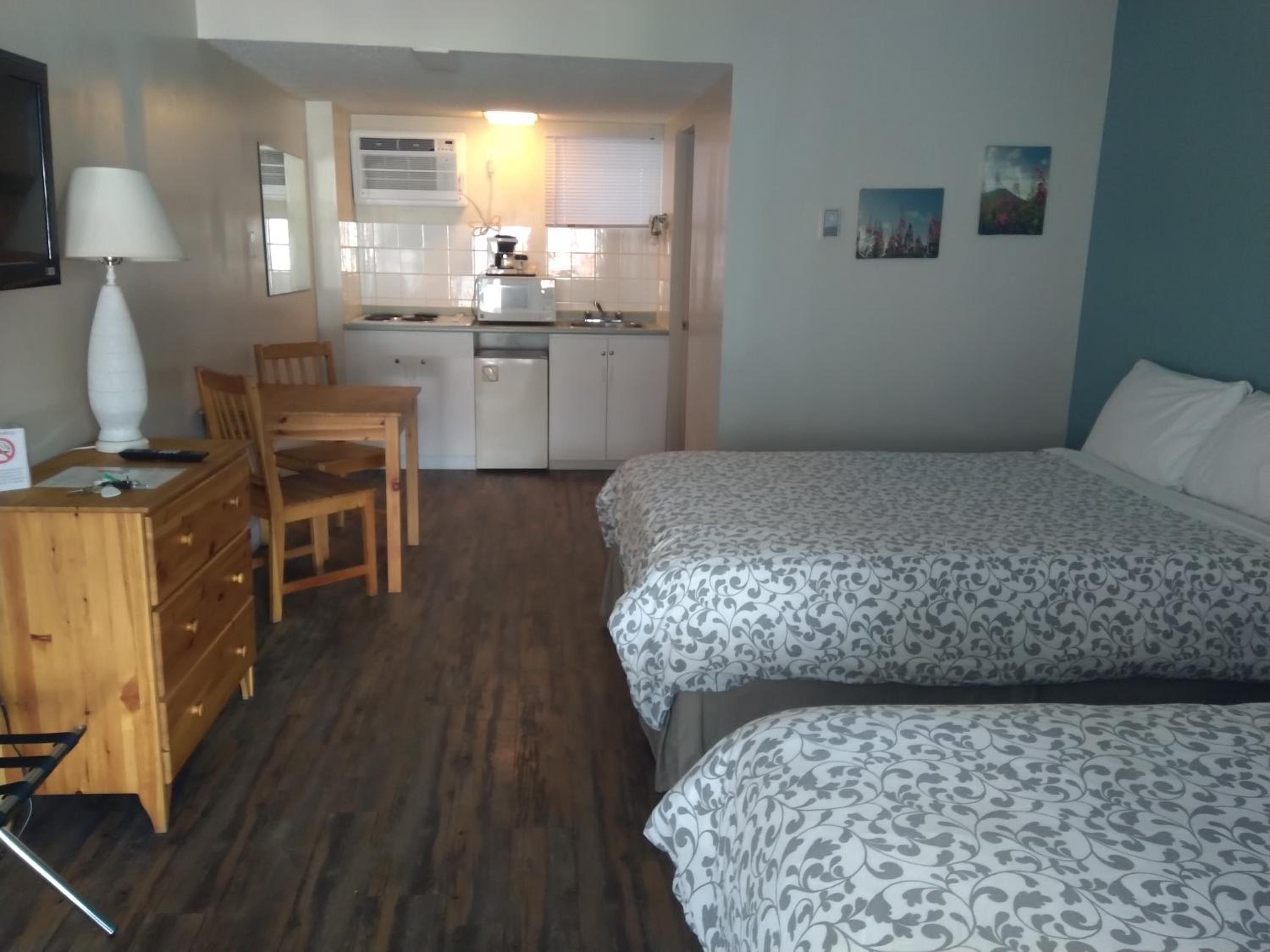 Fireweed Motel
