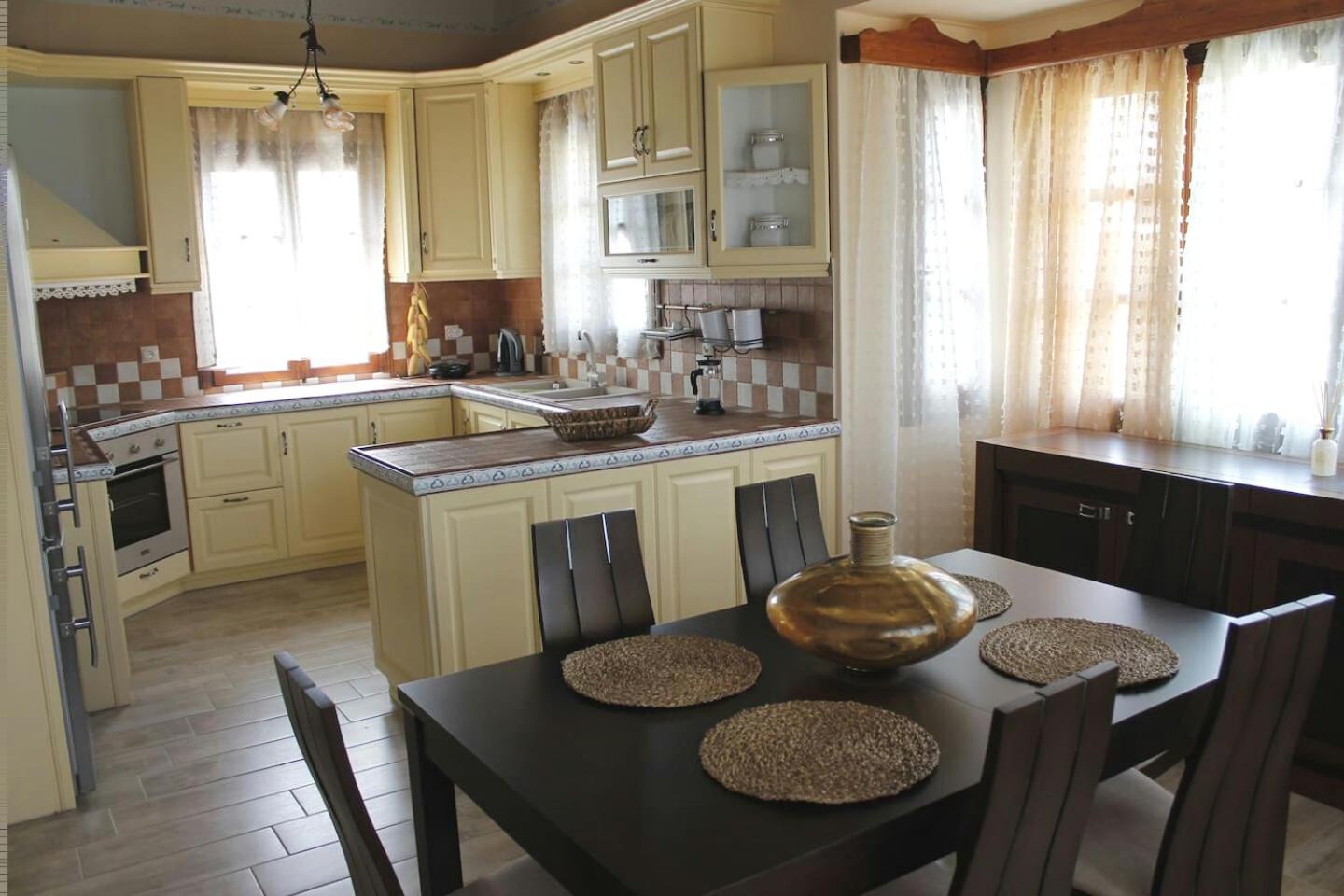 Villa paradise view 4