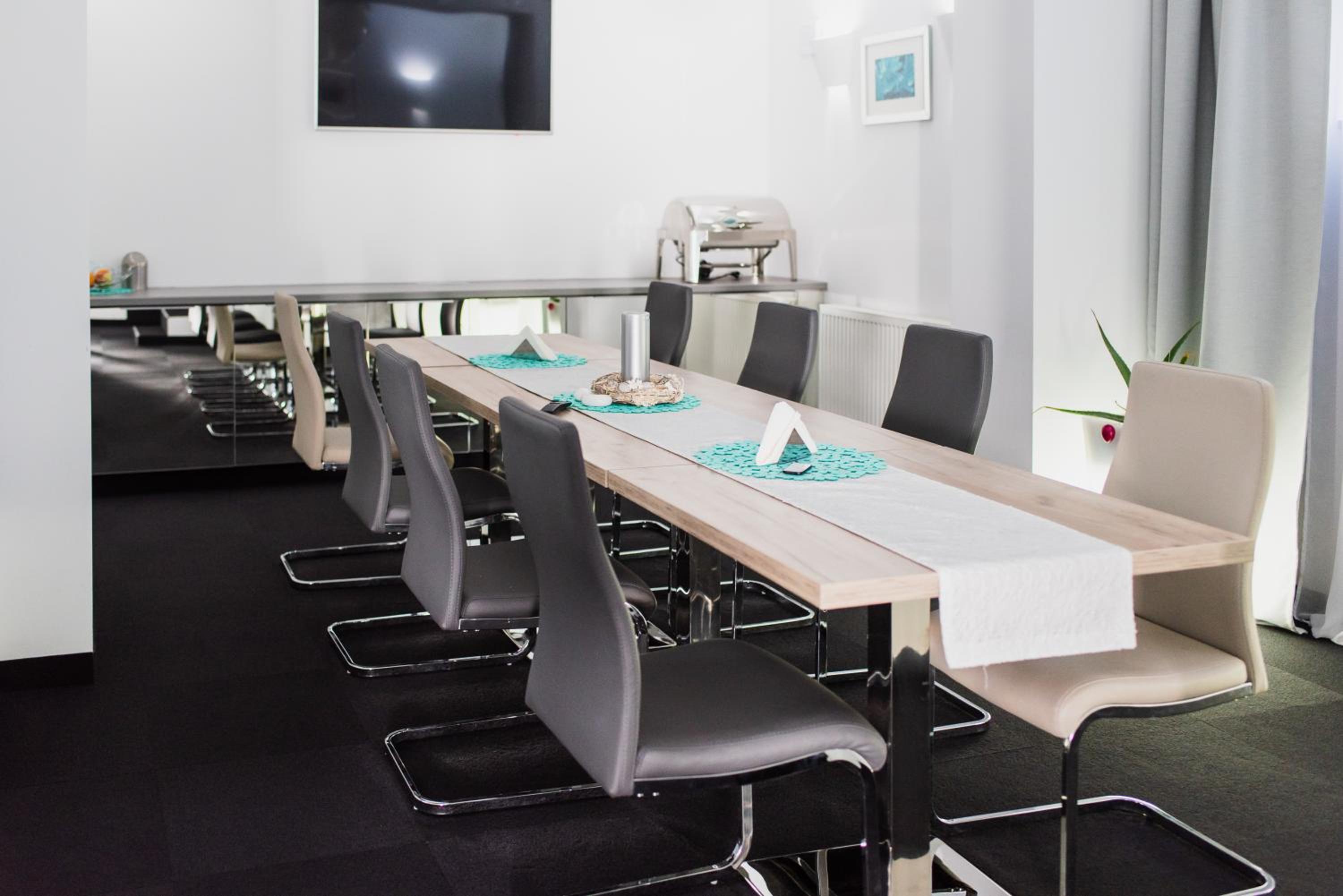 meeting & event spaces
