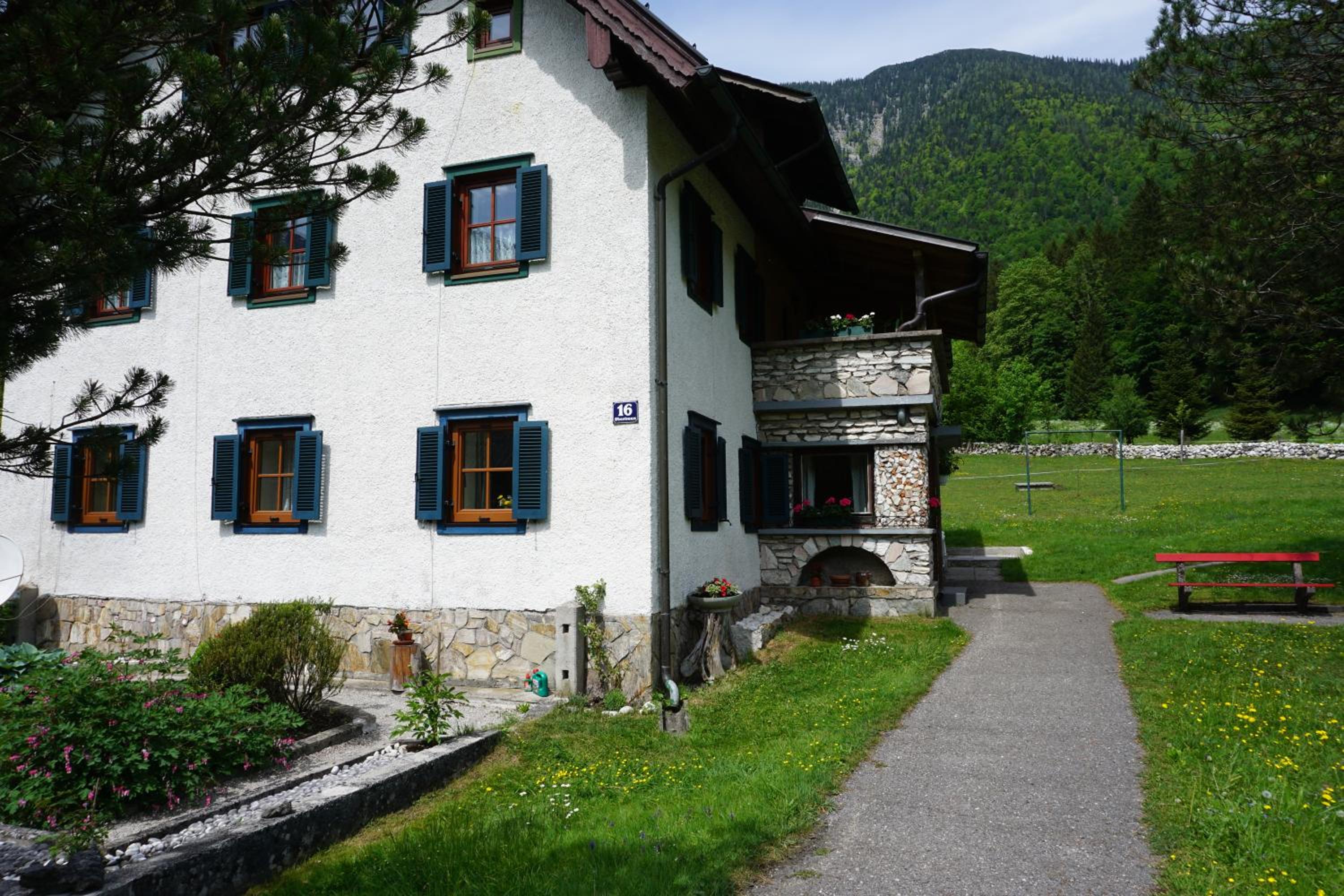 Photo 17