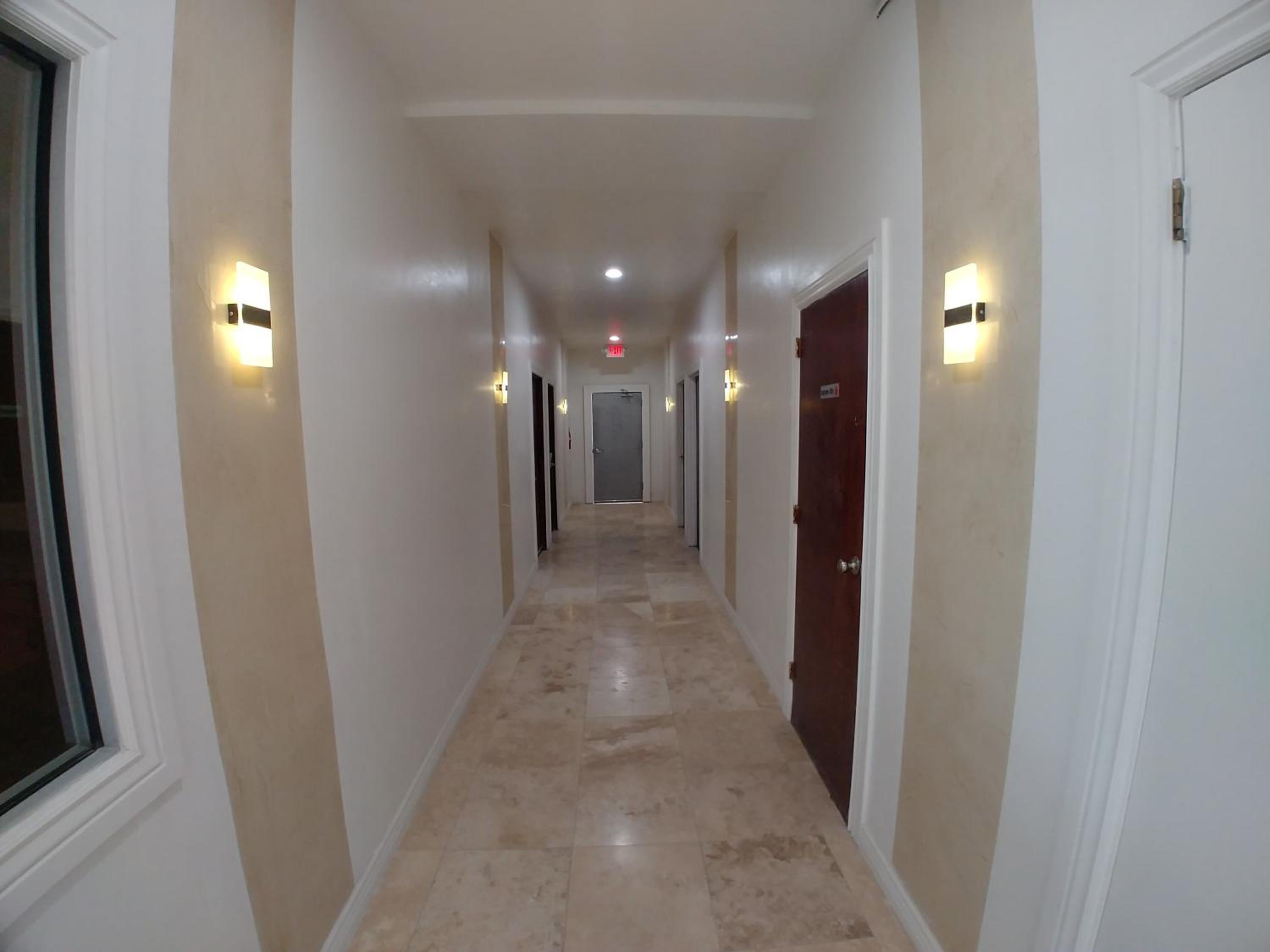 Alien Residence Inn