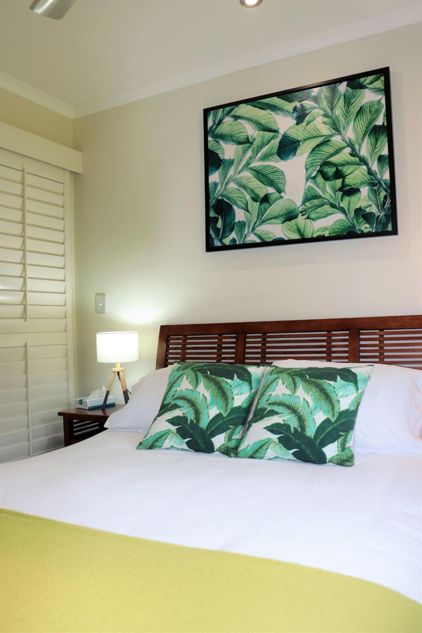 Watersons at Airlie Central Apartments