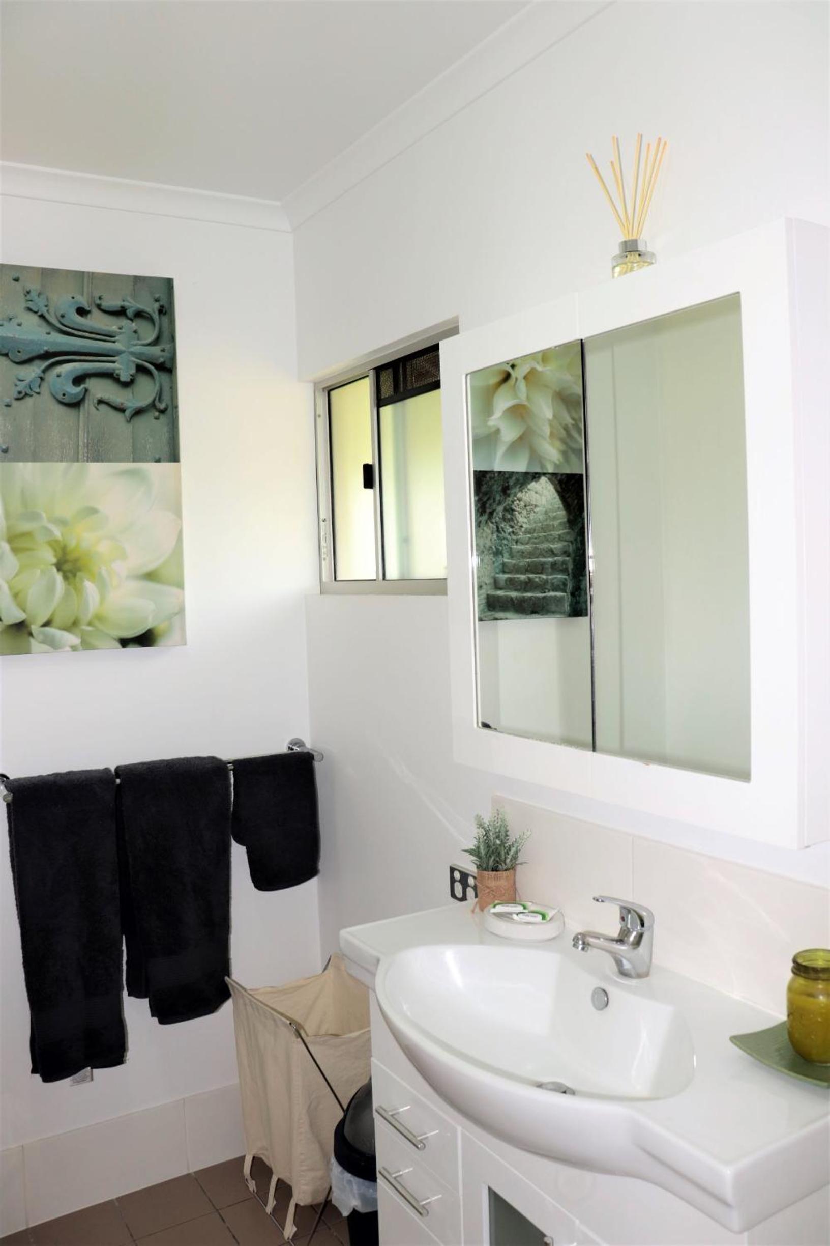 Watersons at Airlie Central Apartments