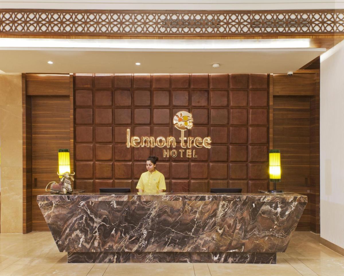 hotel reception