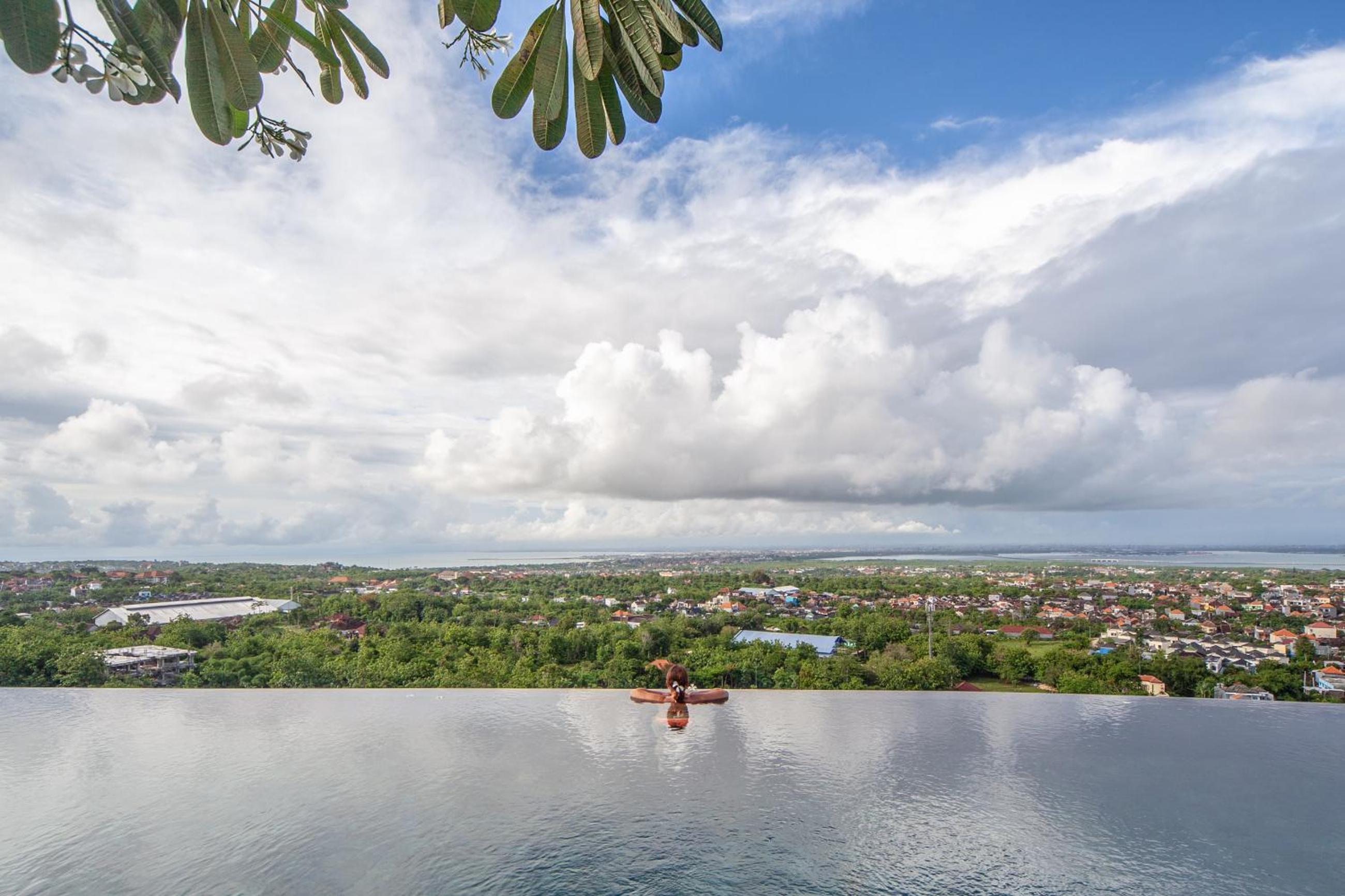 Villa Tiara Mas view 3