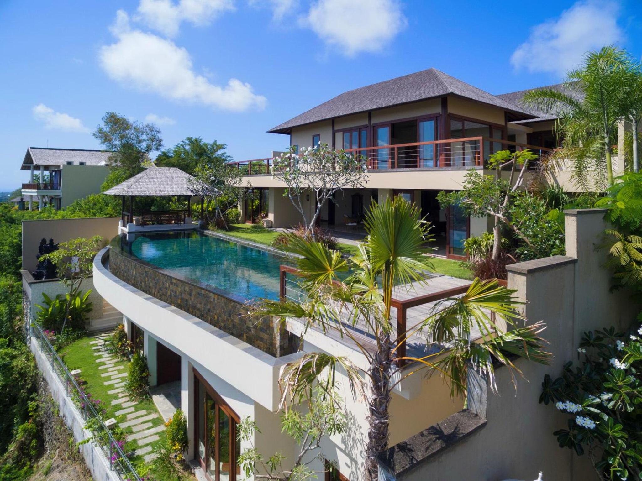 Villa Tiara Mas view 2