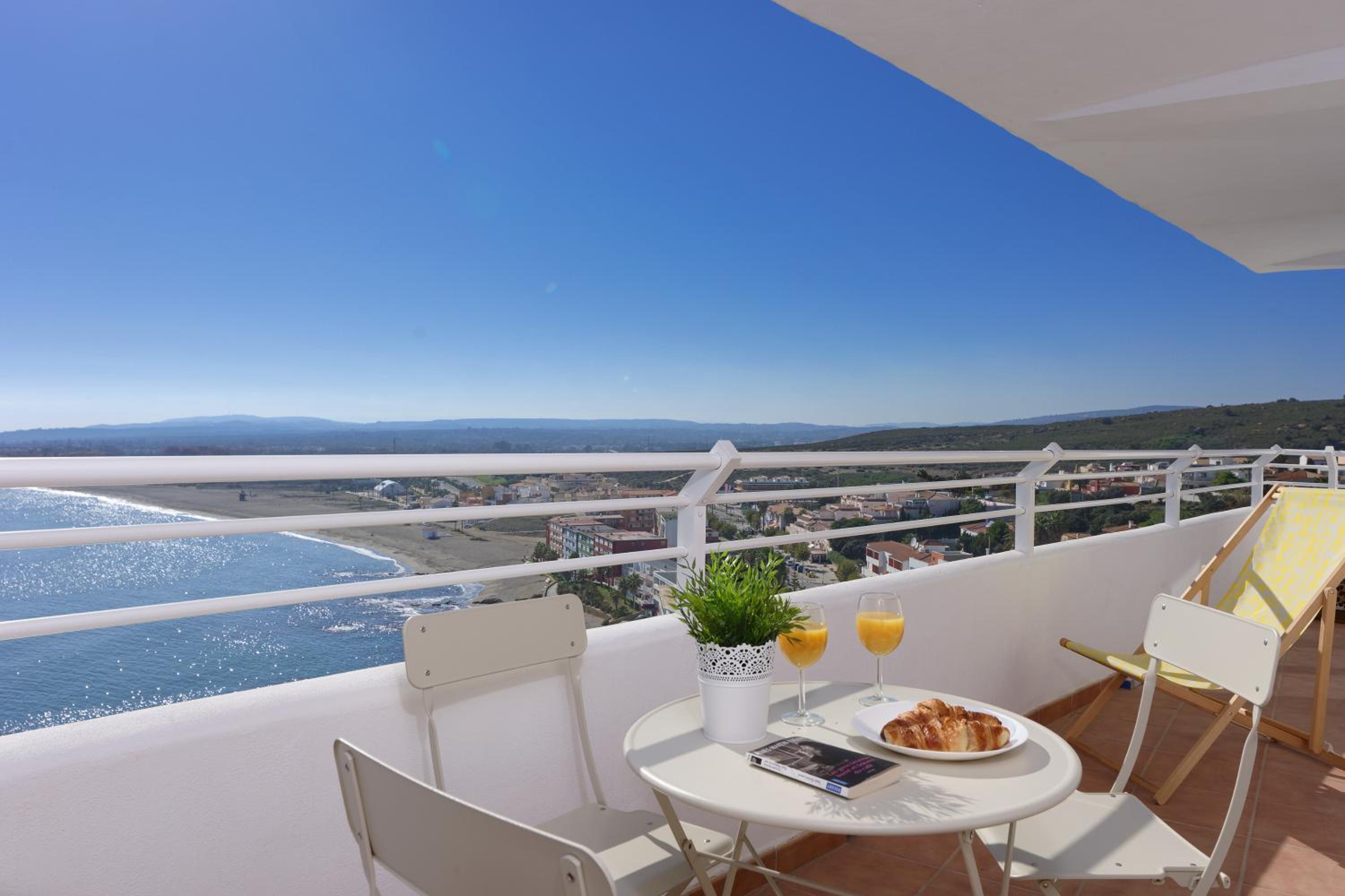 fabulous sea view - a pie de playa- view 2