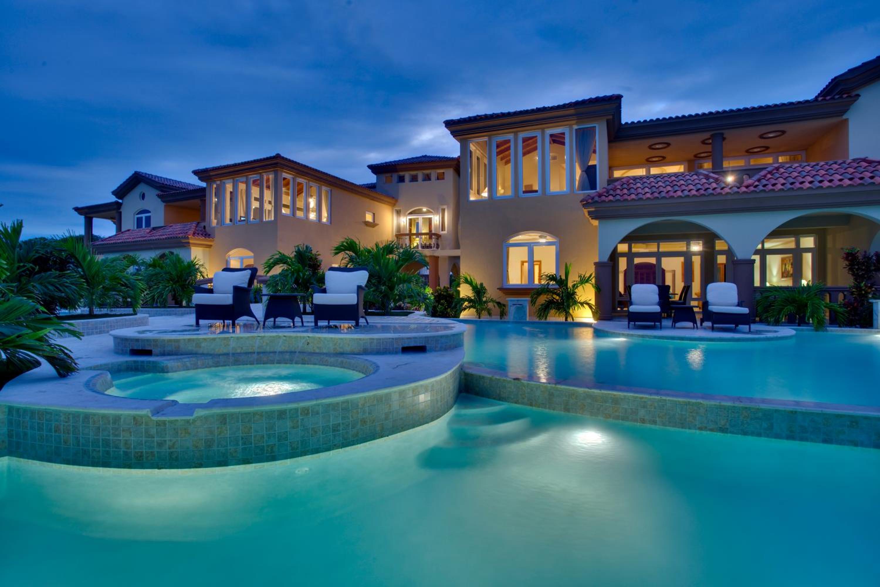 Belizean Cove Estates Beachfront Villas