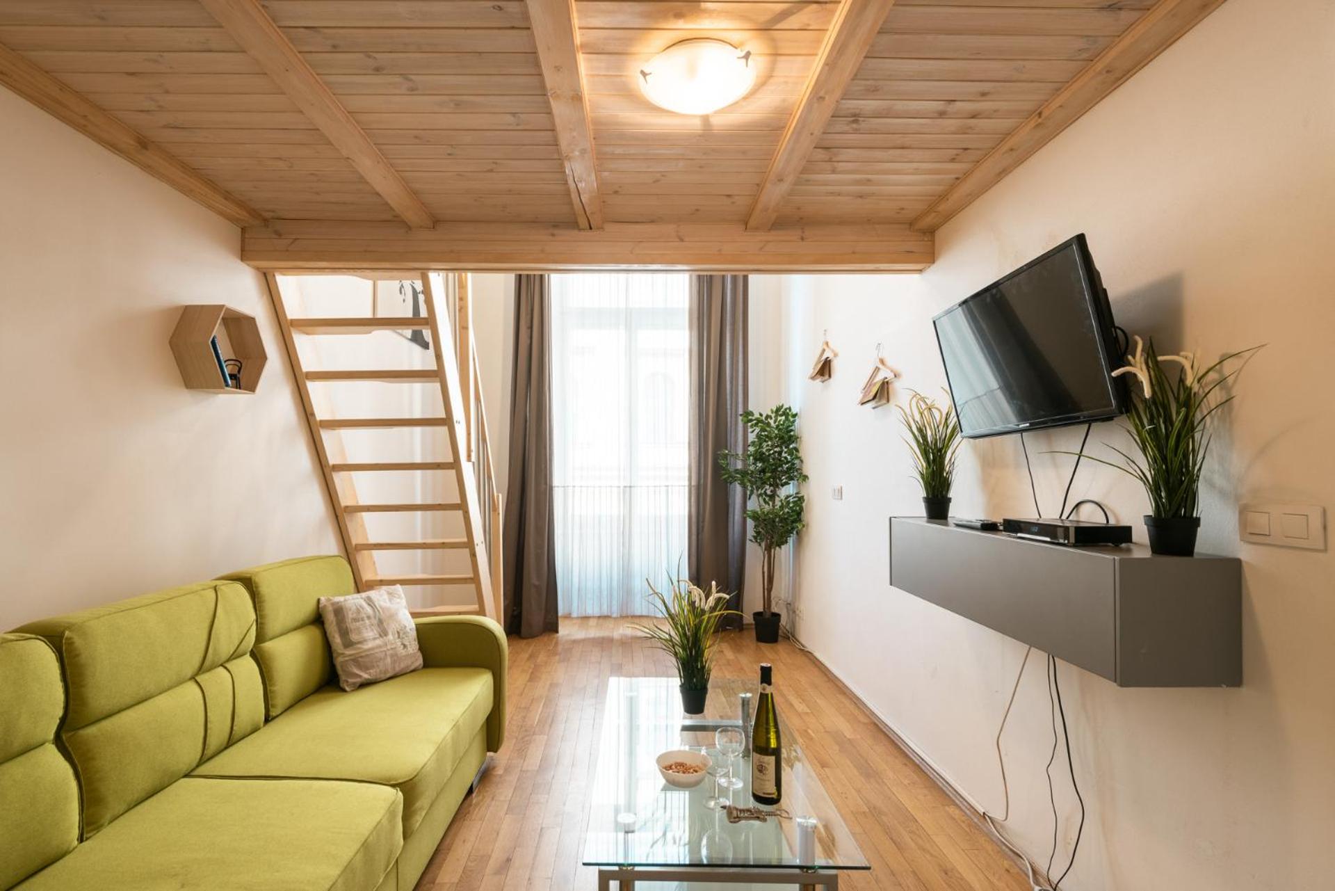 Hybernska Apartments by Pragueforyou