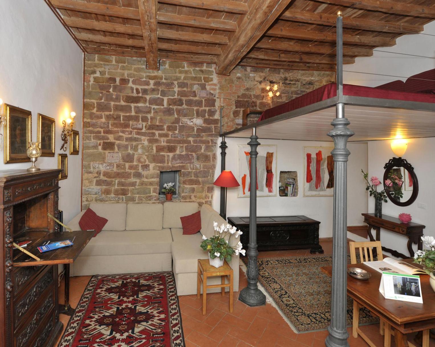 Florence Rental