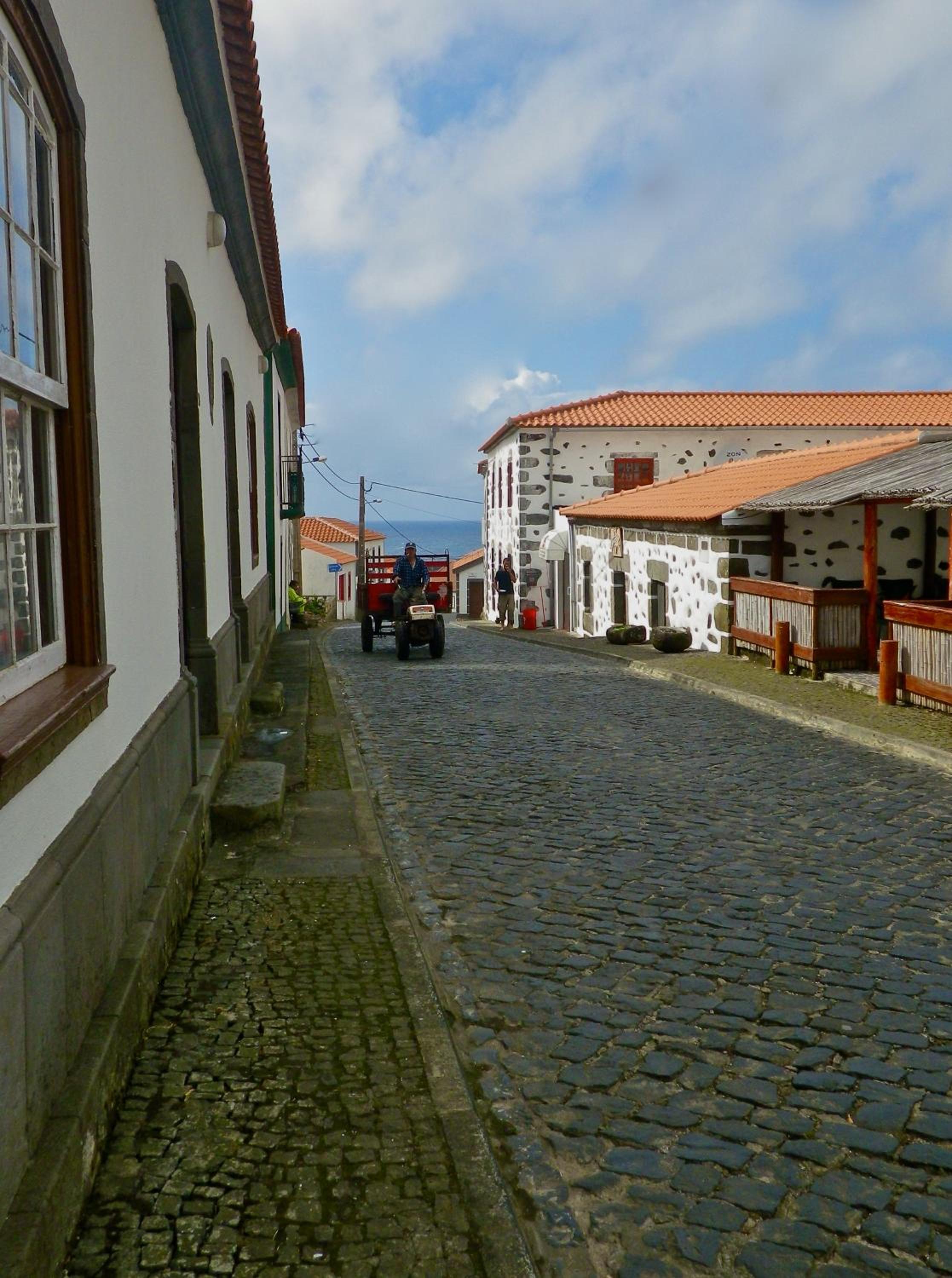 Photo 46