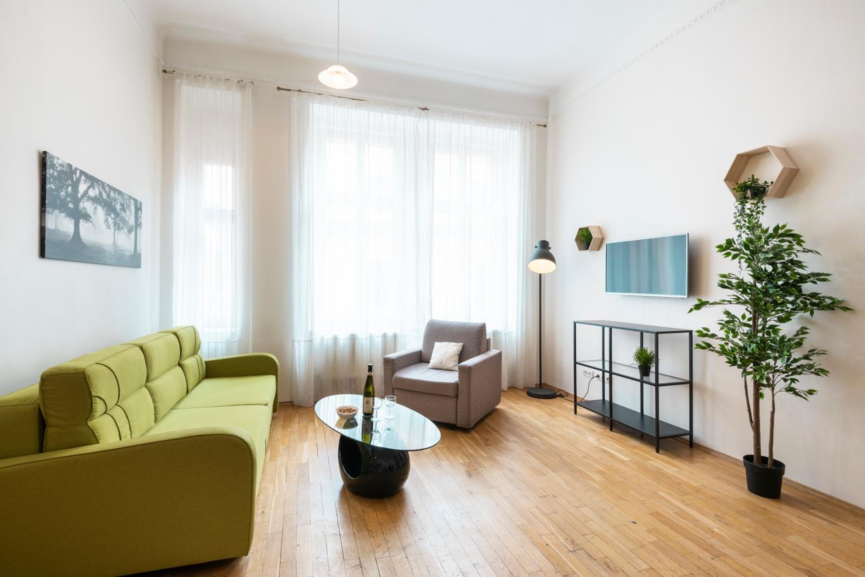 Hybernska Apartments by Pragueforyou