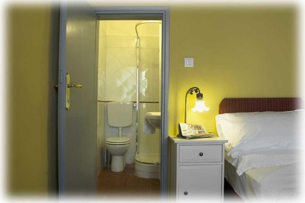 Florence Rental