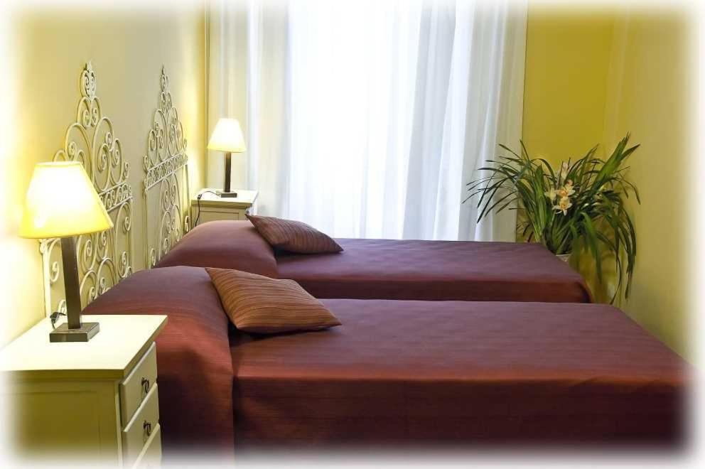 Florence Rental