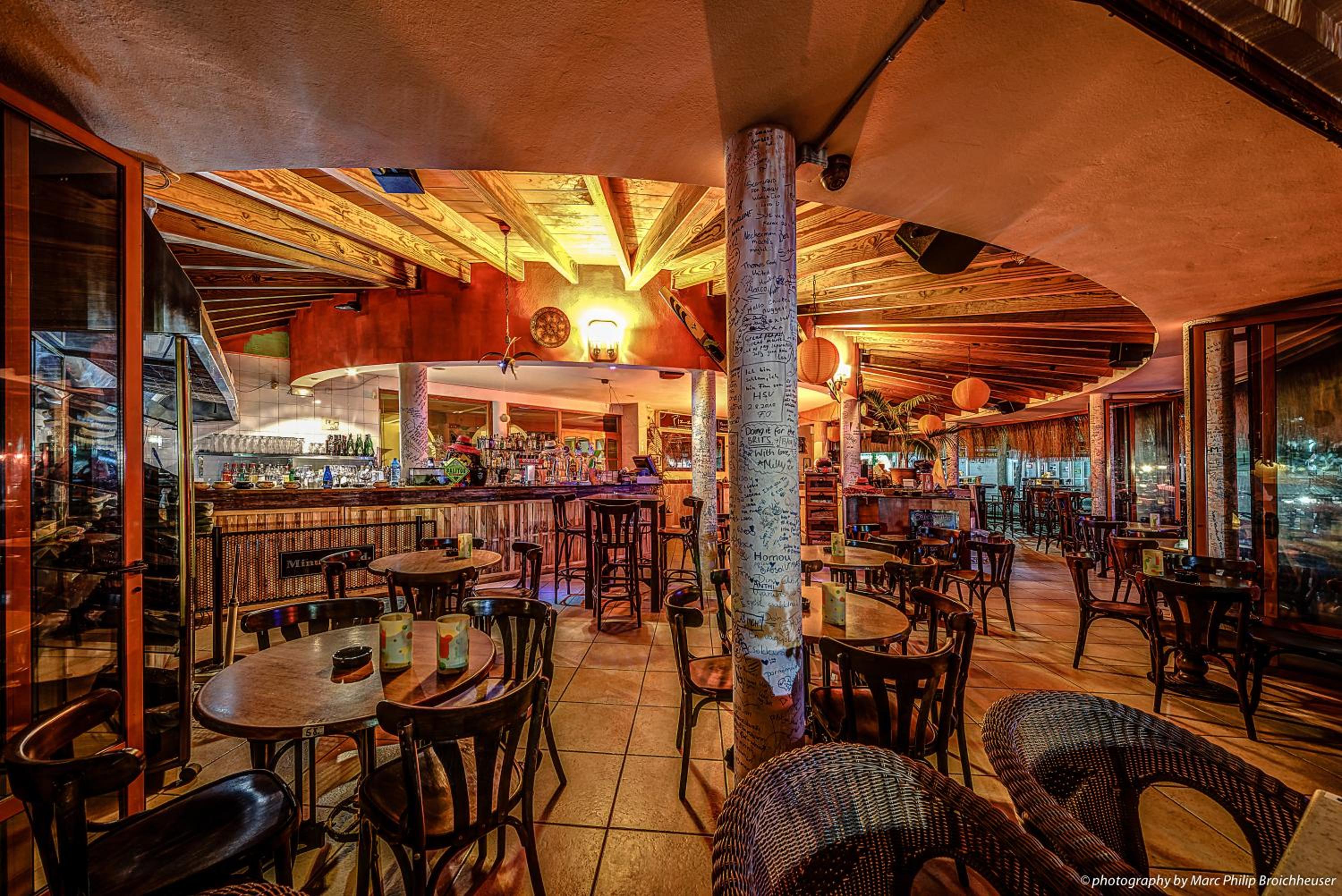 restaurant