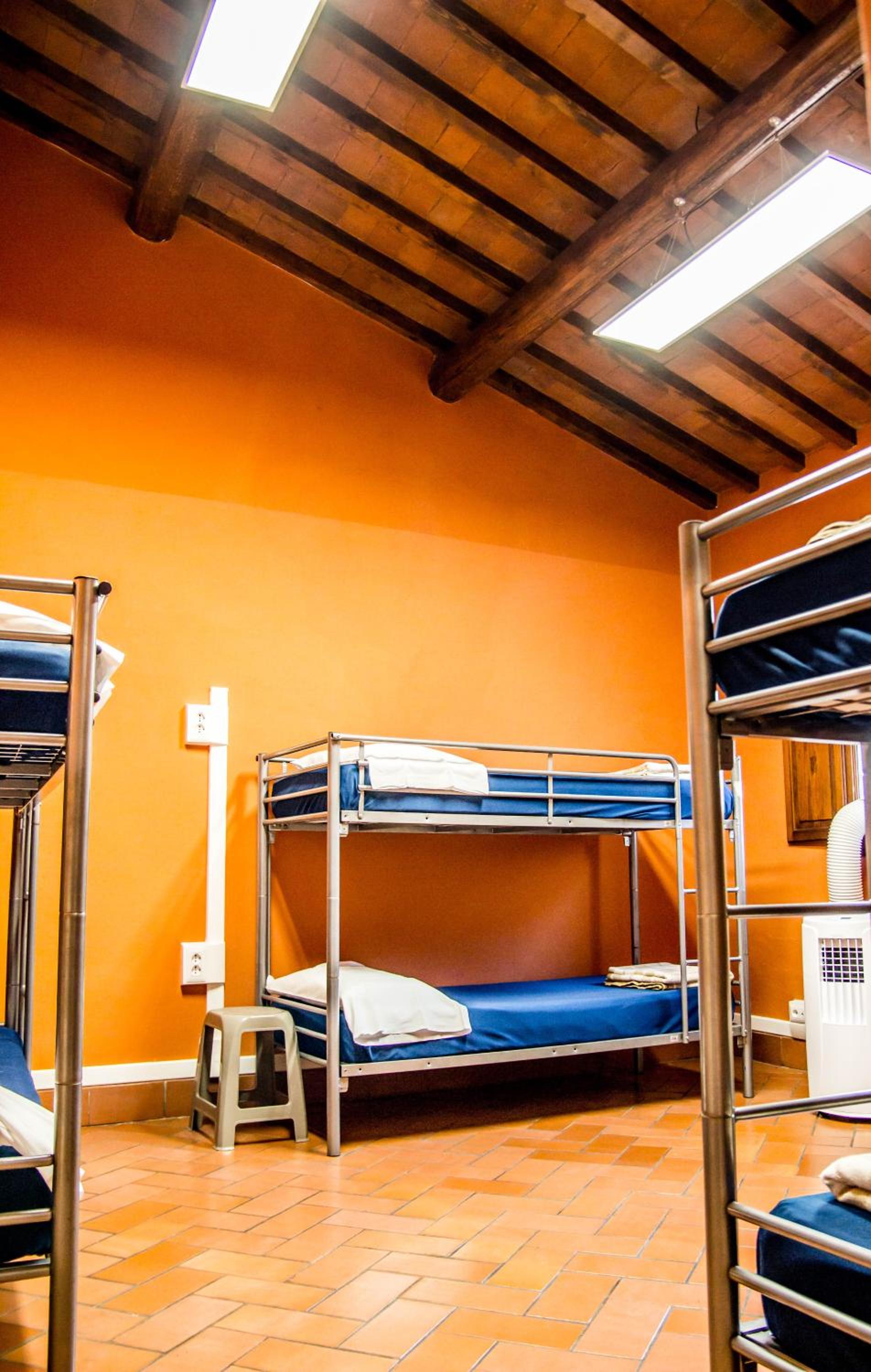 Hostel Santa Monaca