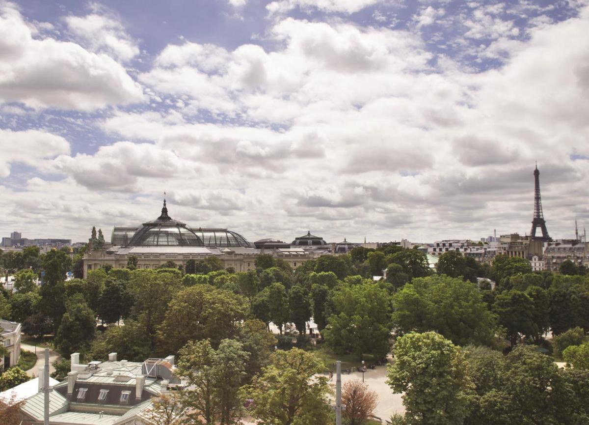 La Reserve Paris Hotel and Spa 54