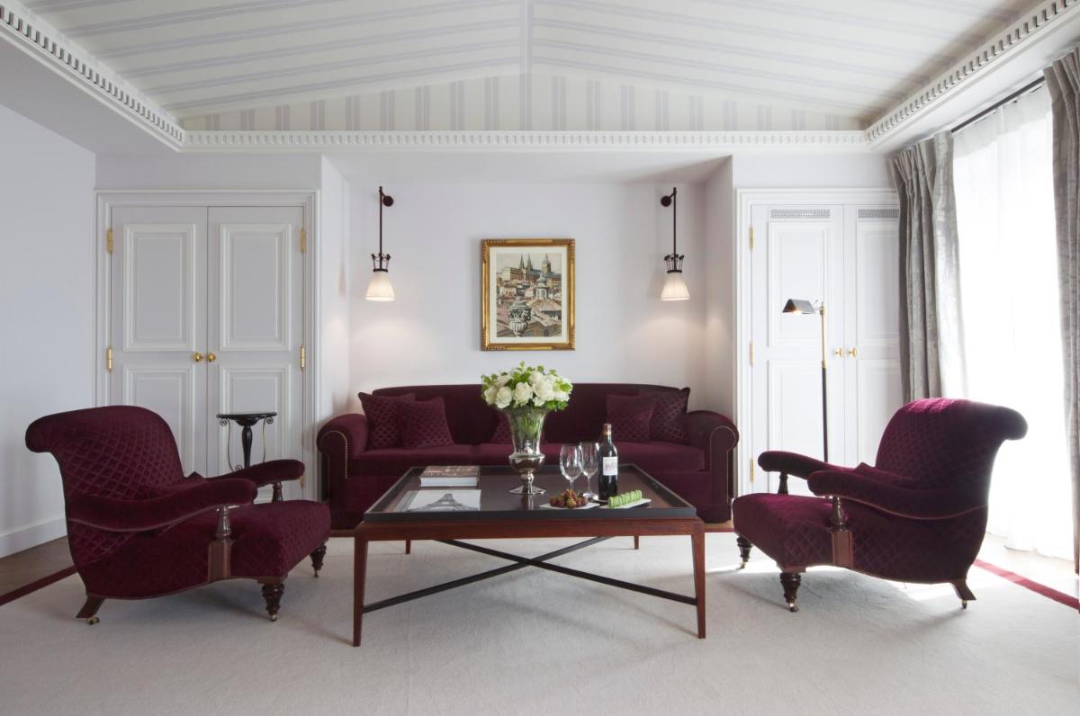 La Reserve Paris Hotel and Spa 26