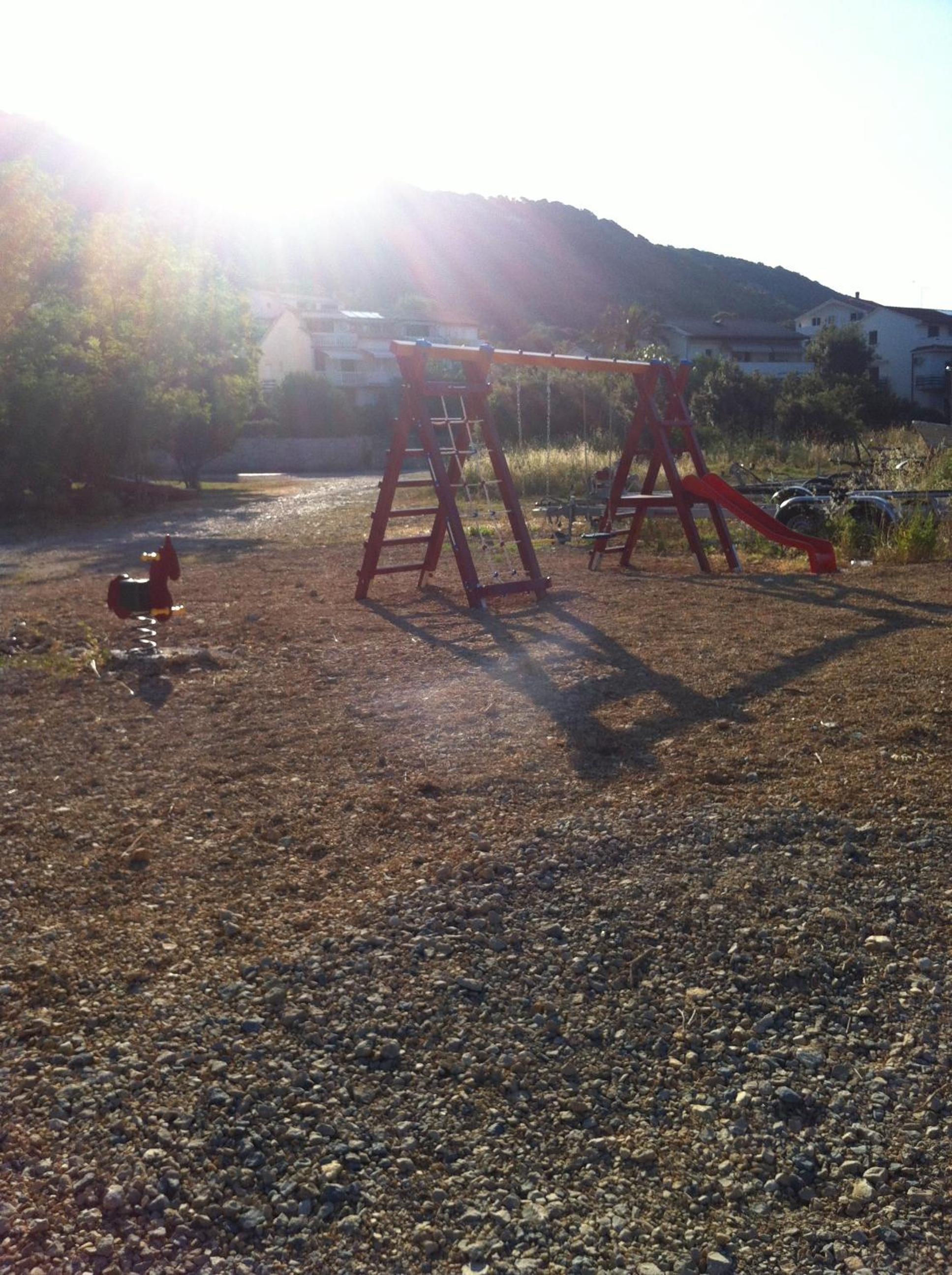 Photo 24