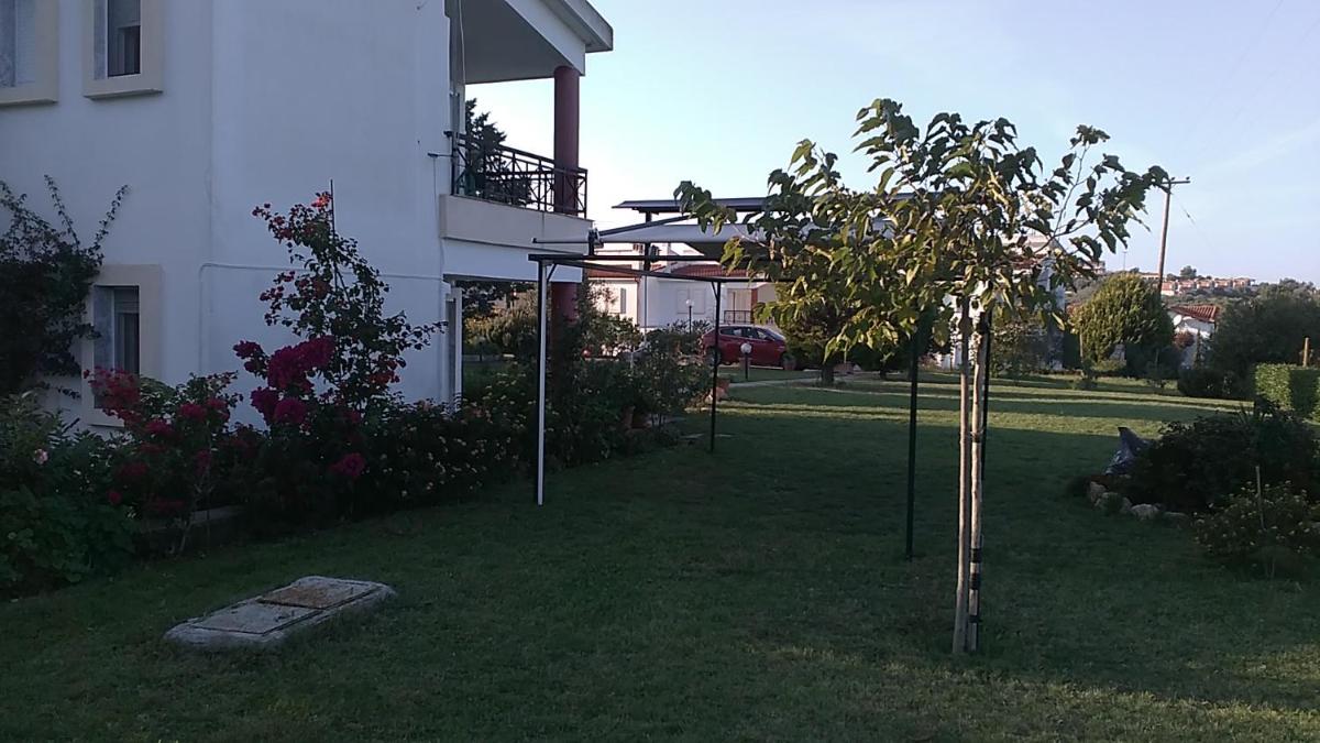 Cozy House in a Quiet Neighborhood Palouri Region photo 5