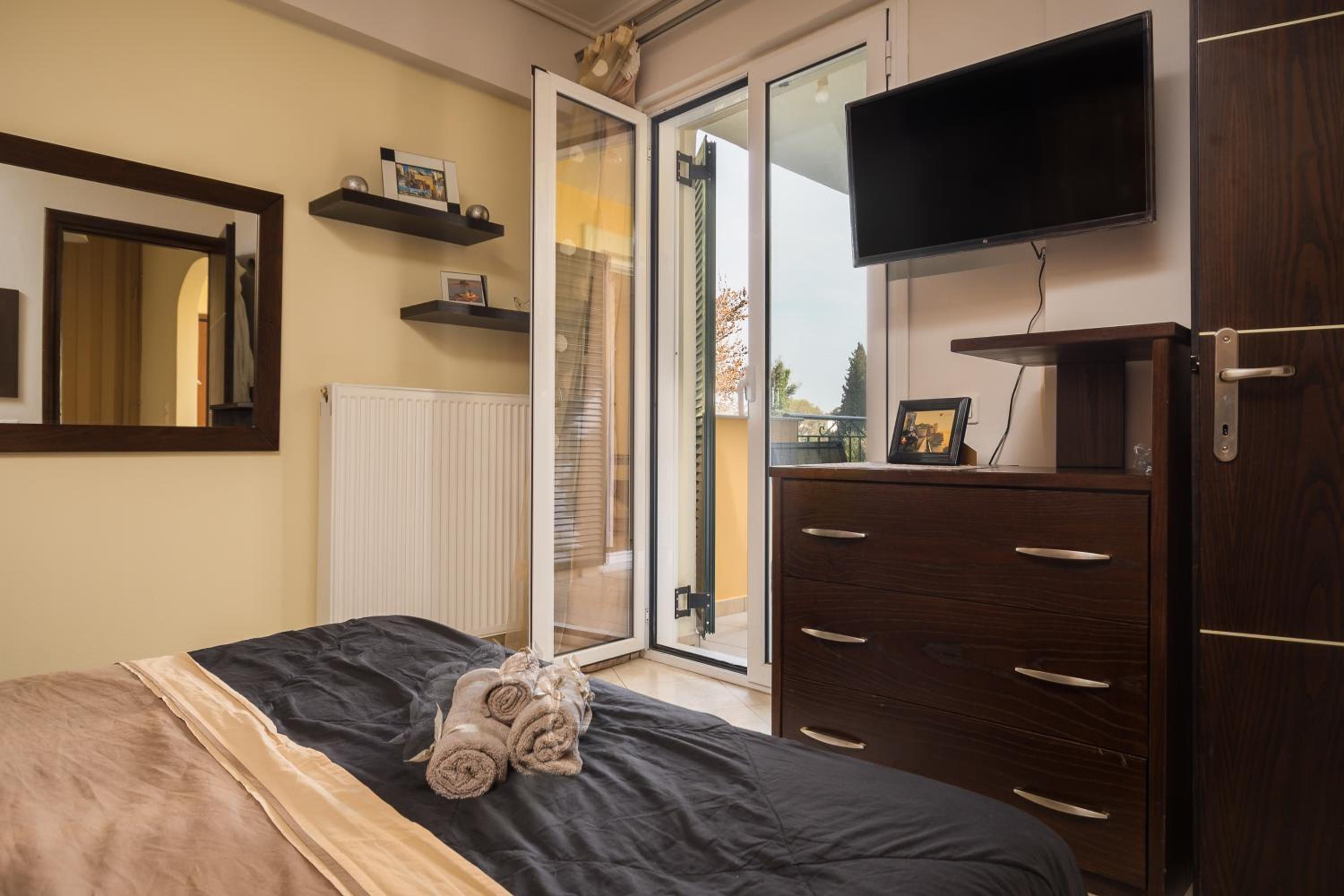 Nest Apartment view 2